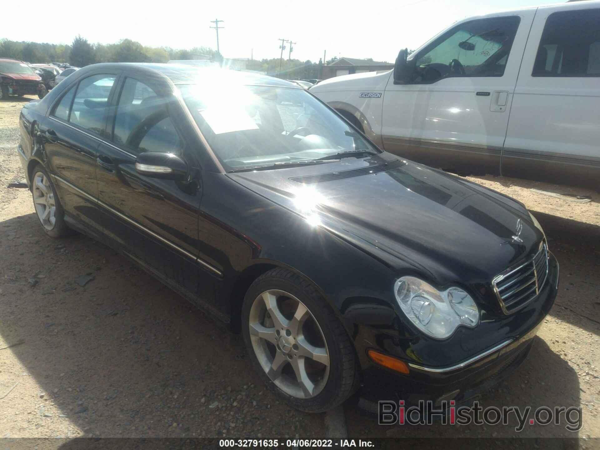 Photo WDBRF52H57F899210 - MERCEDES-BENZ C-CLASS 2007