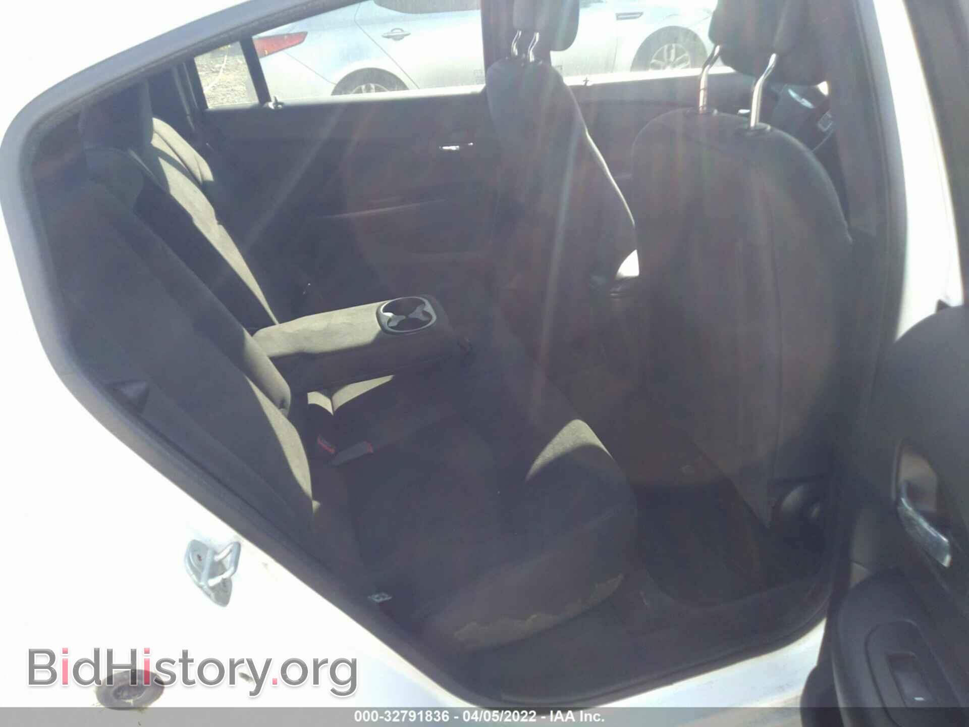 2014 CHRYSLER 200 - VIN: 1C3CCBAB9EN122256 - Фото 8