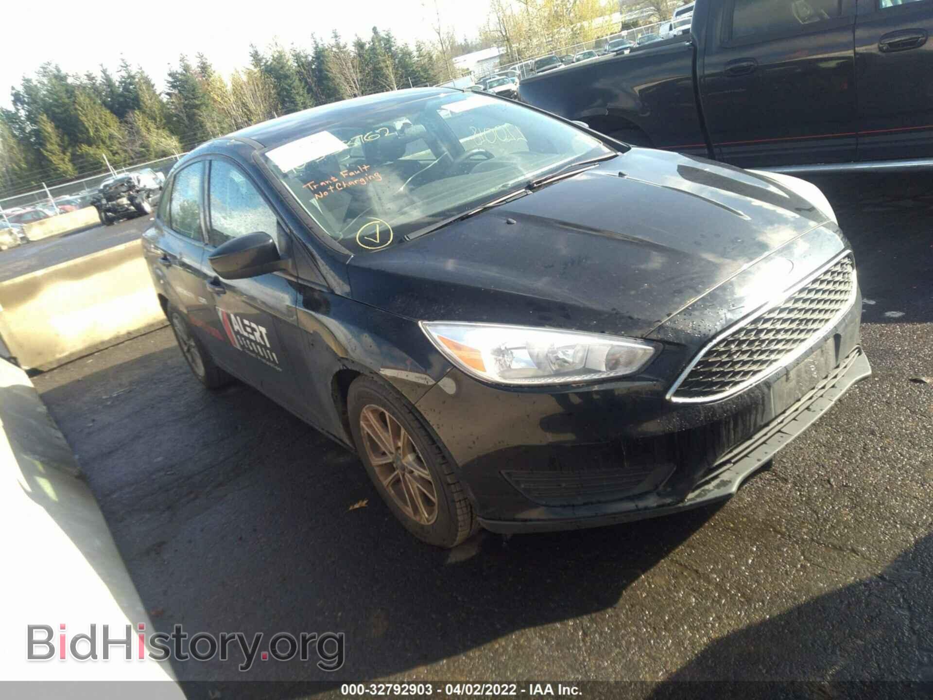 Photo 1FADP3F20JL205802 - FORD FOCUS 2018