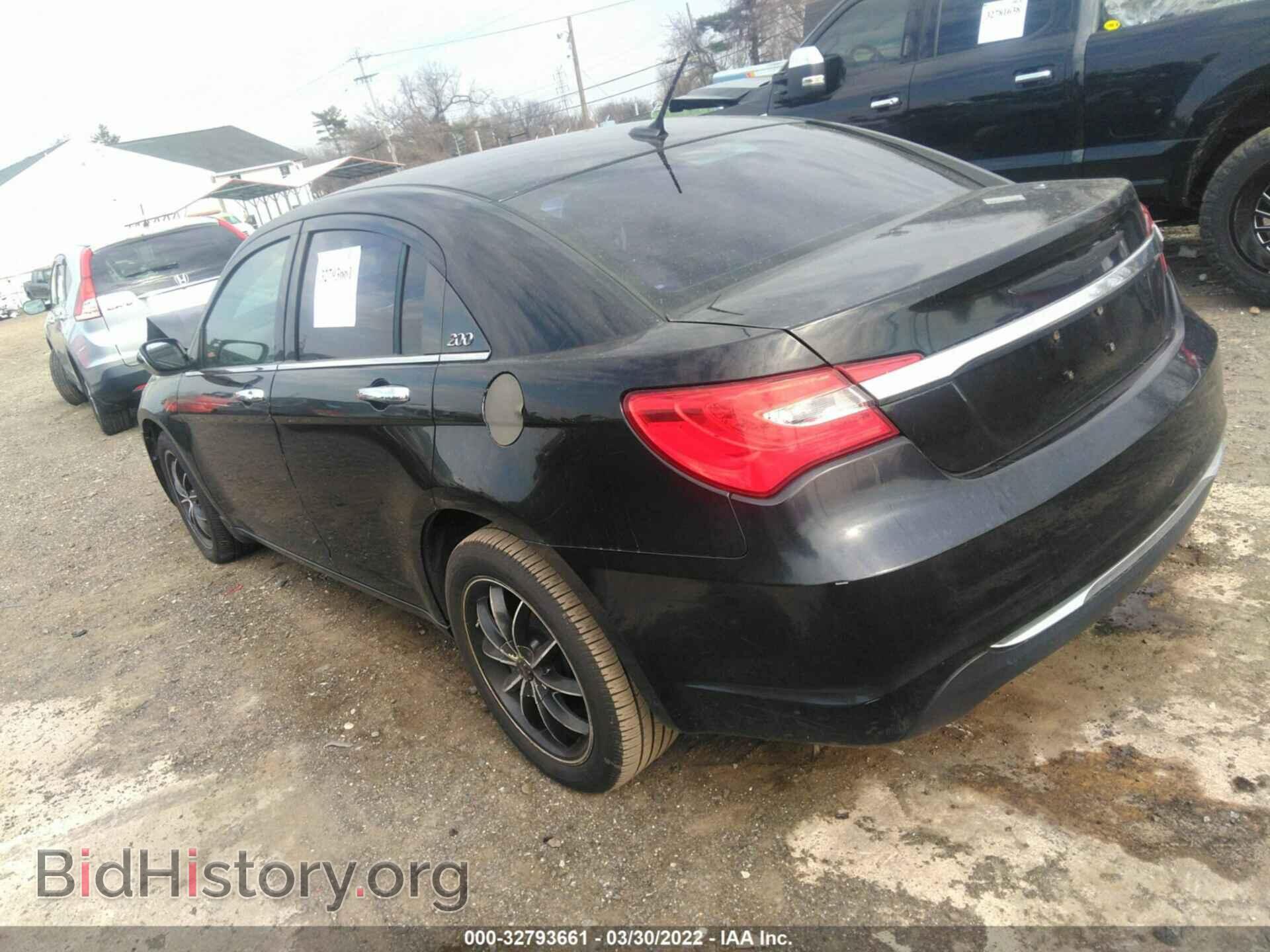 2012 CHRYSLER 200 - VIN: 1C3CCBCB0CN178726 - Фото 3
