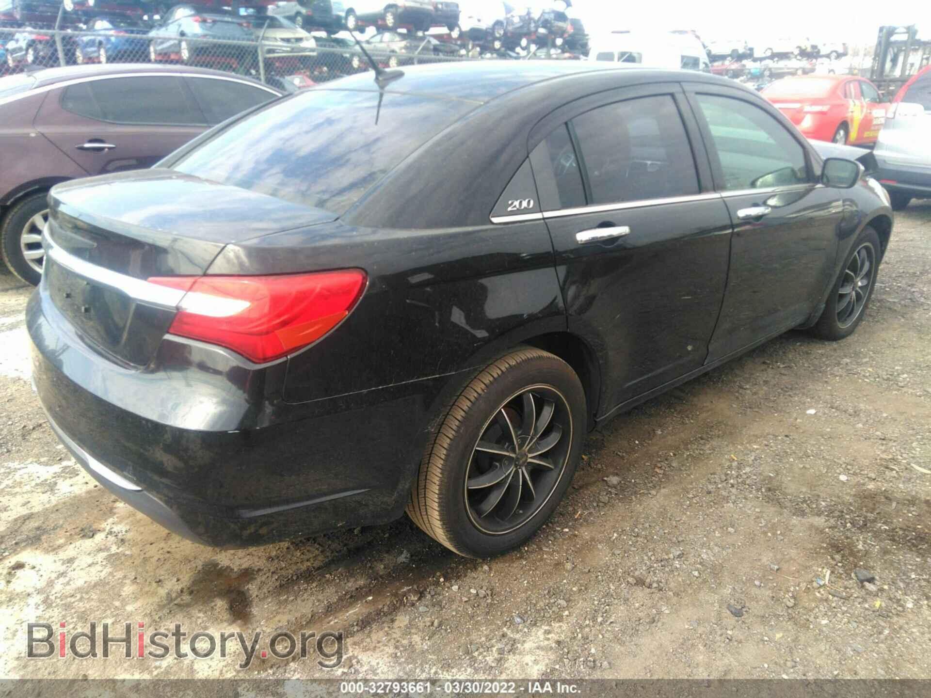 2012 CHRYSLER 200 - VIN: 1C3CCBCB0CN178726 - Фото 4