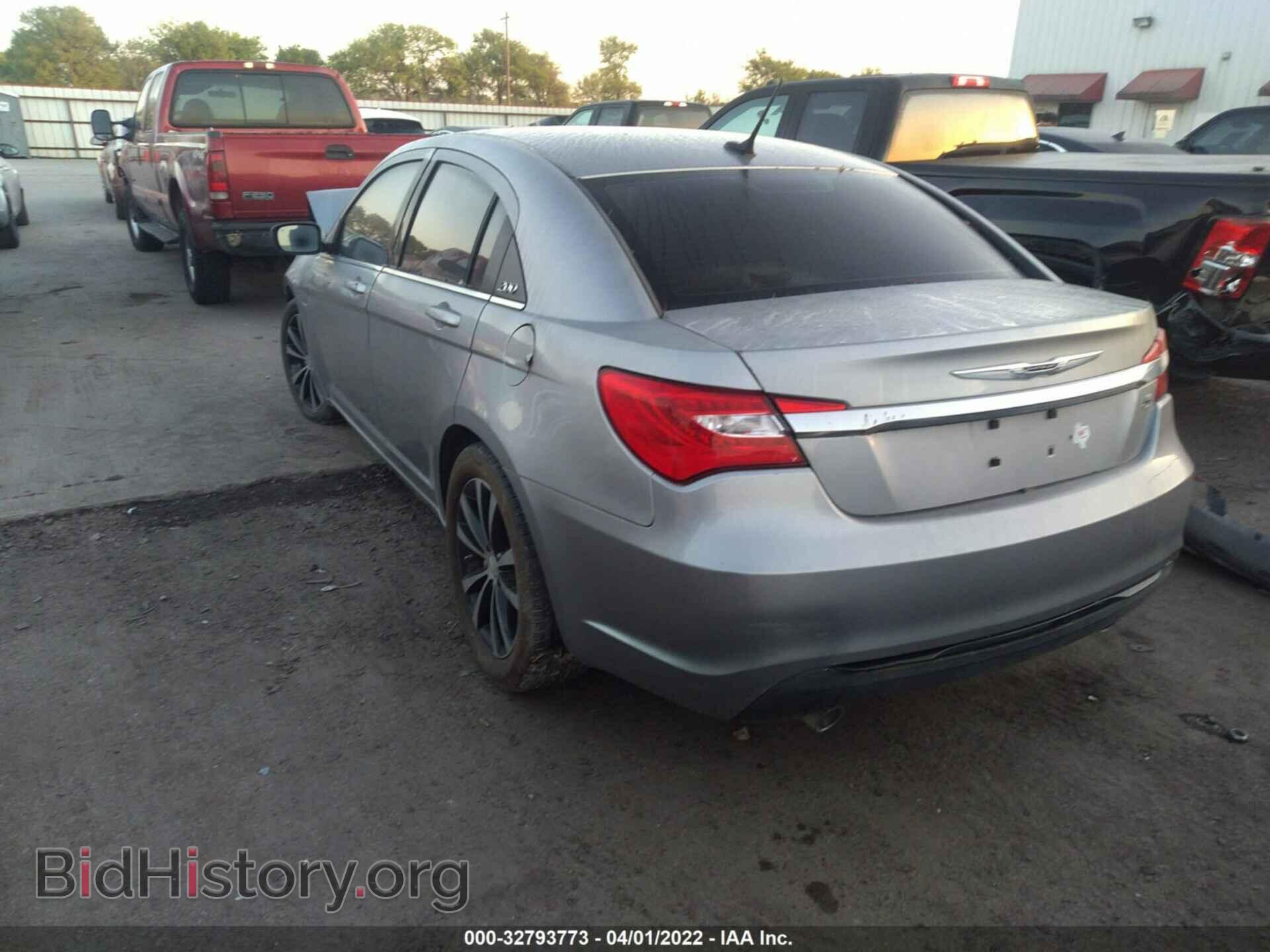 2013 CHRYSLER 200 - VIN: 1C3CCBBG7DN754634 - Фото 3