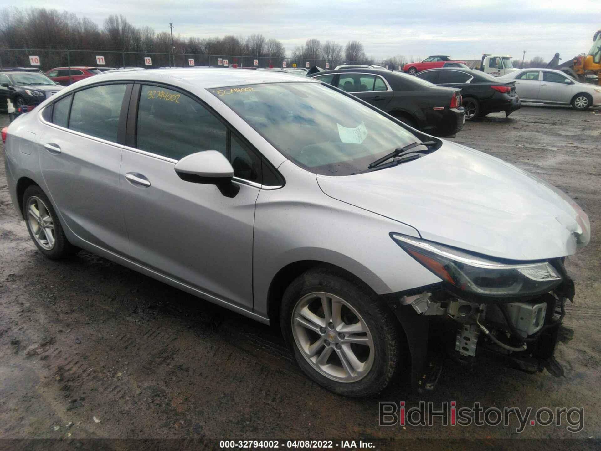 Photo 1G1BE5SM5H7242575 - CHEVROLET CRUZE 2017