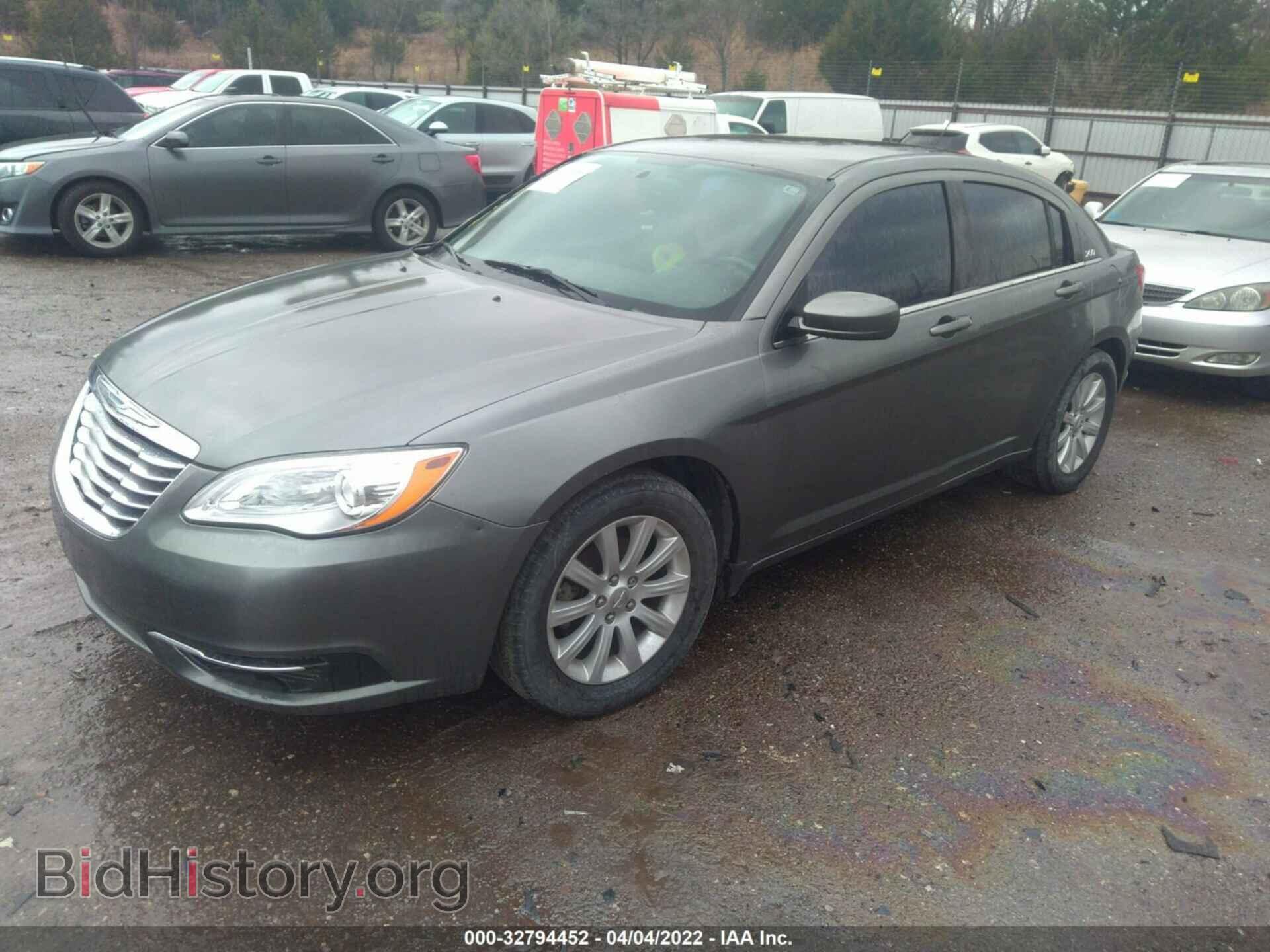 2013 CHRYSLER 200 - VIN: 1C3CCBBB5DN505964 - Фото 2