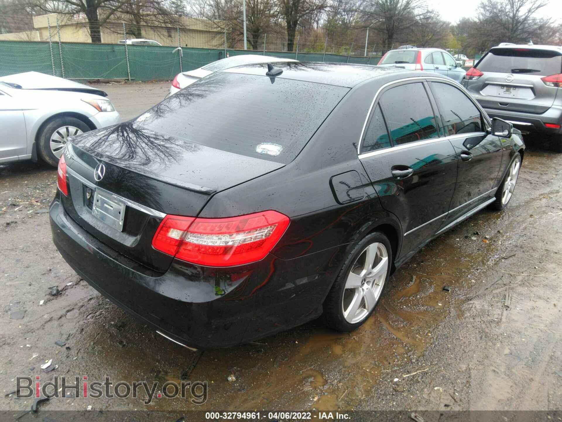 2011 MERCEDES-BENZ E-CLASS - VIN: WDDHF5GB2BA428743 - Фото 4