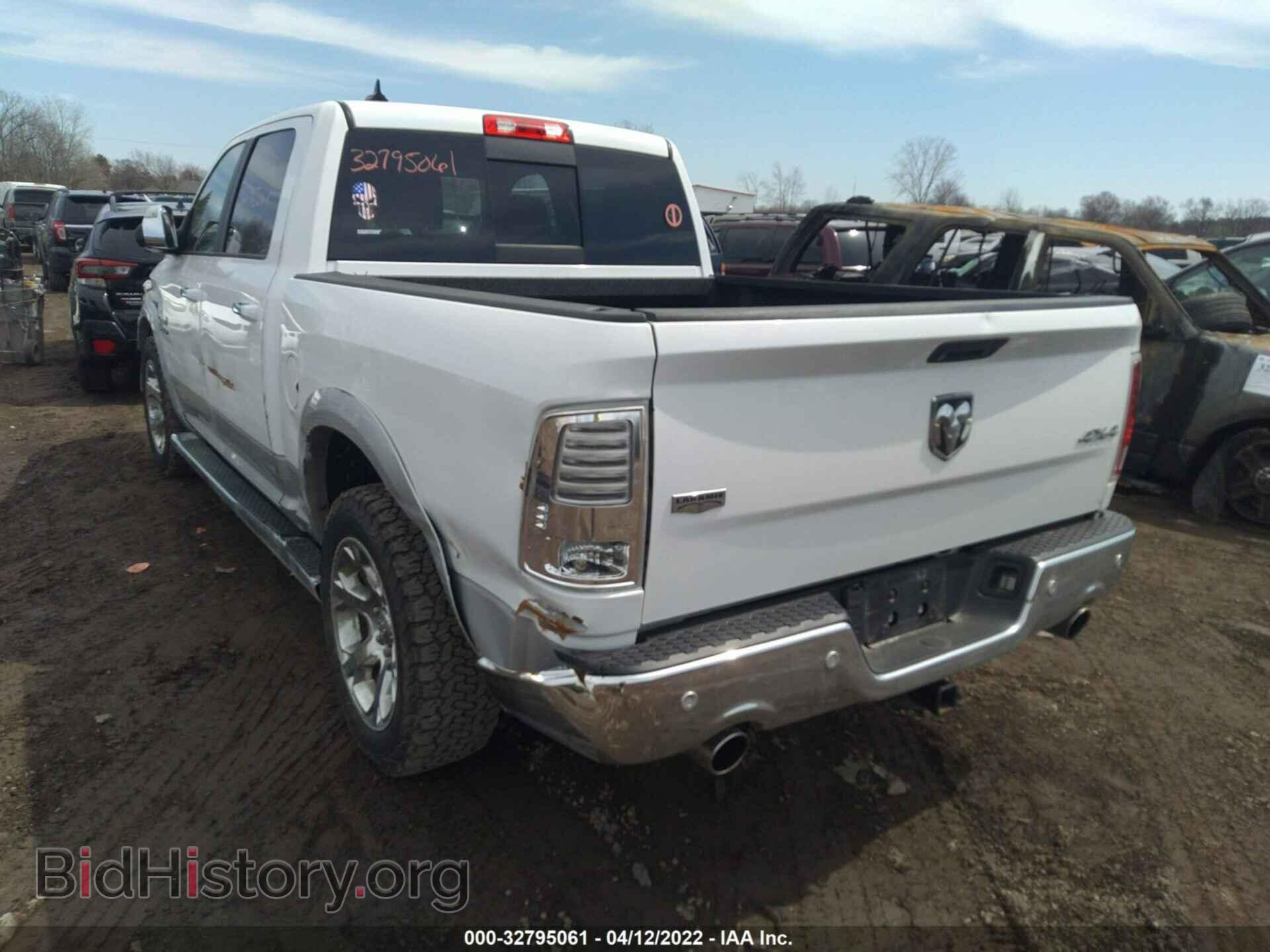 2016 RAM 1500 - VIN: 1C6RR7NT4GS373055 - Фото 3