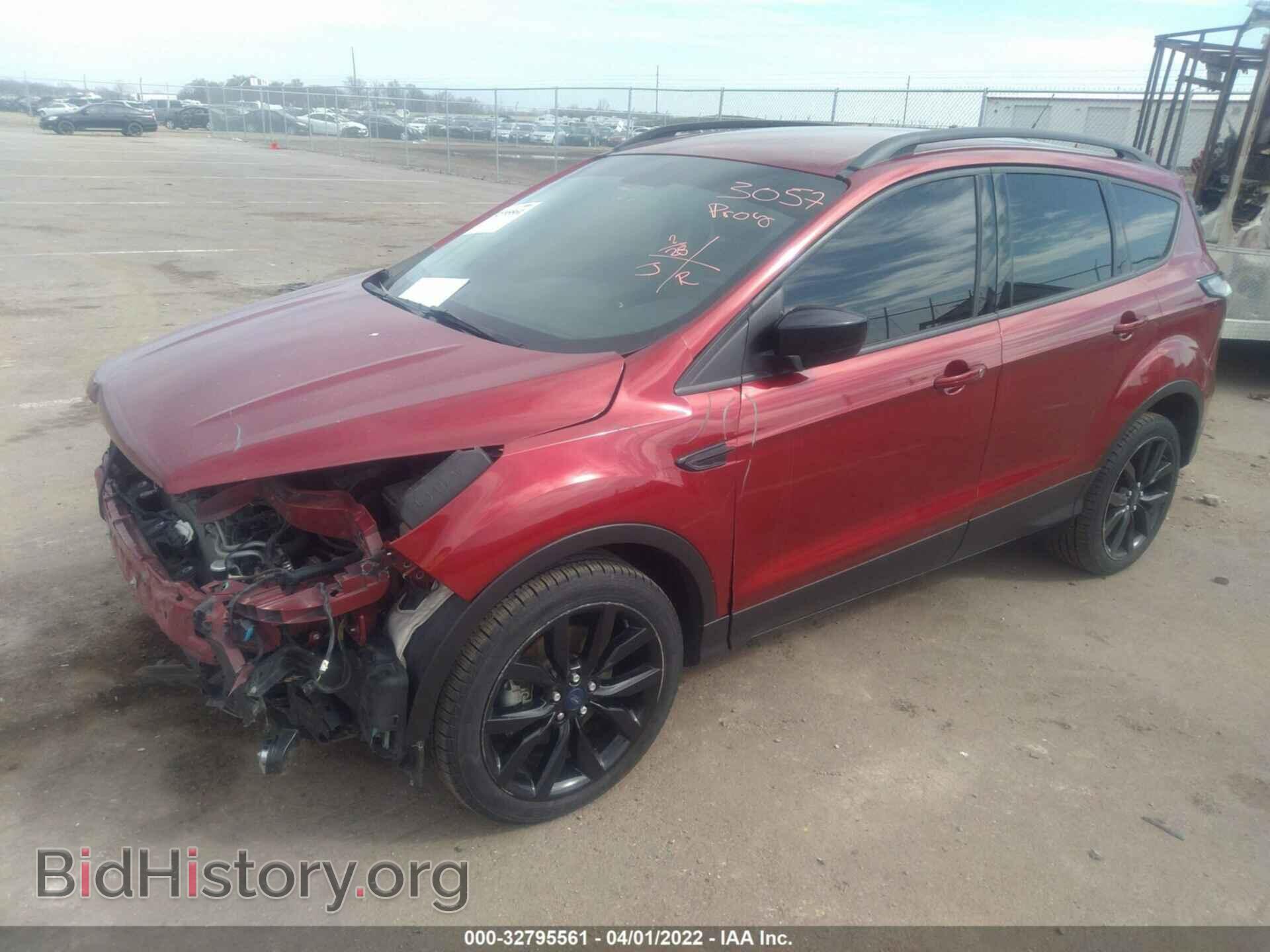 2017 FORD ESCAPE - VIN: 1FMCU9GD3HUE96555 - Фото 2