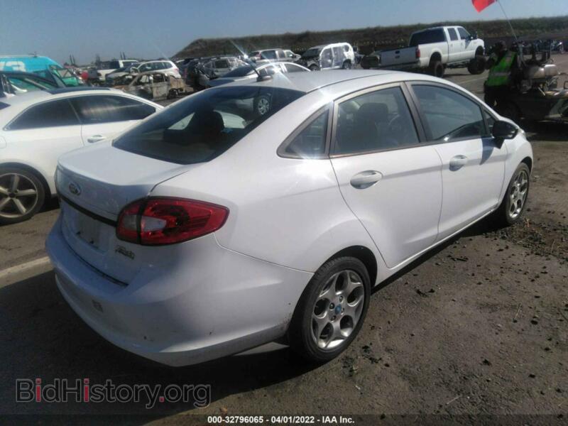 2012 Ford FIESTA (VIN 3FADP4CJ1CM105808) — photo 4 of 11