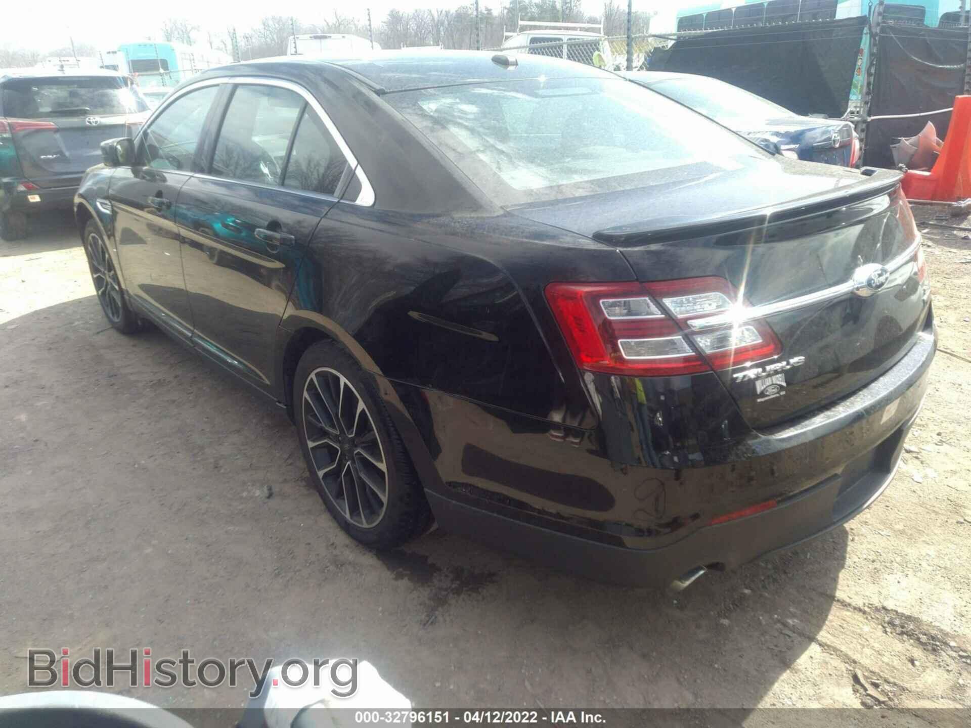 2018 FORD TAURUS - VIN: 1FAHP2E85JG138415 - Фото 3