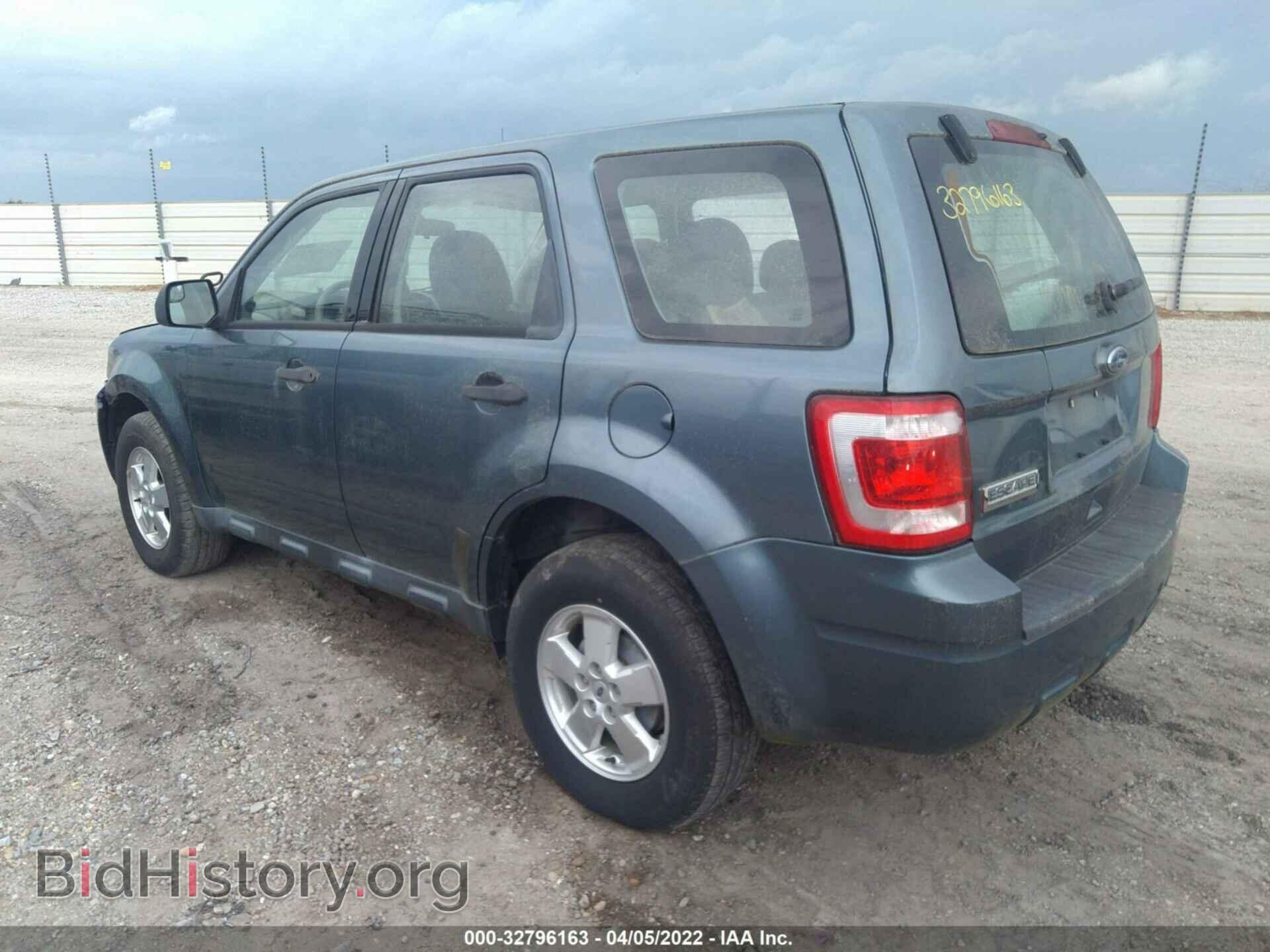 2010 FORD ESCAPE - VIN: 1FMCU0C7XAKD34368 - Фото 3