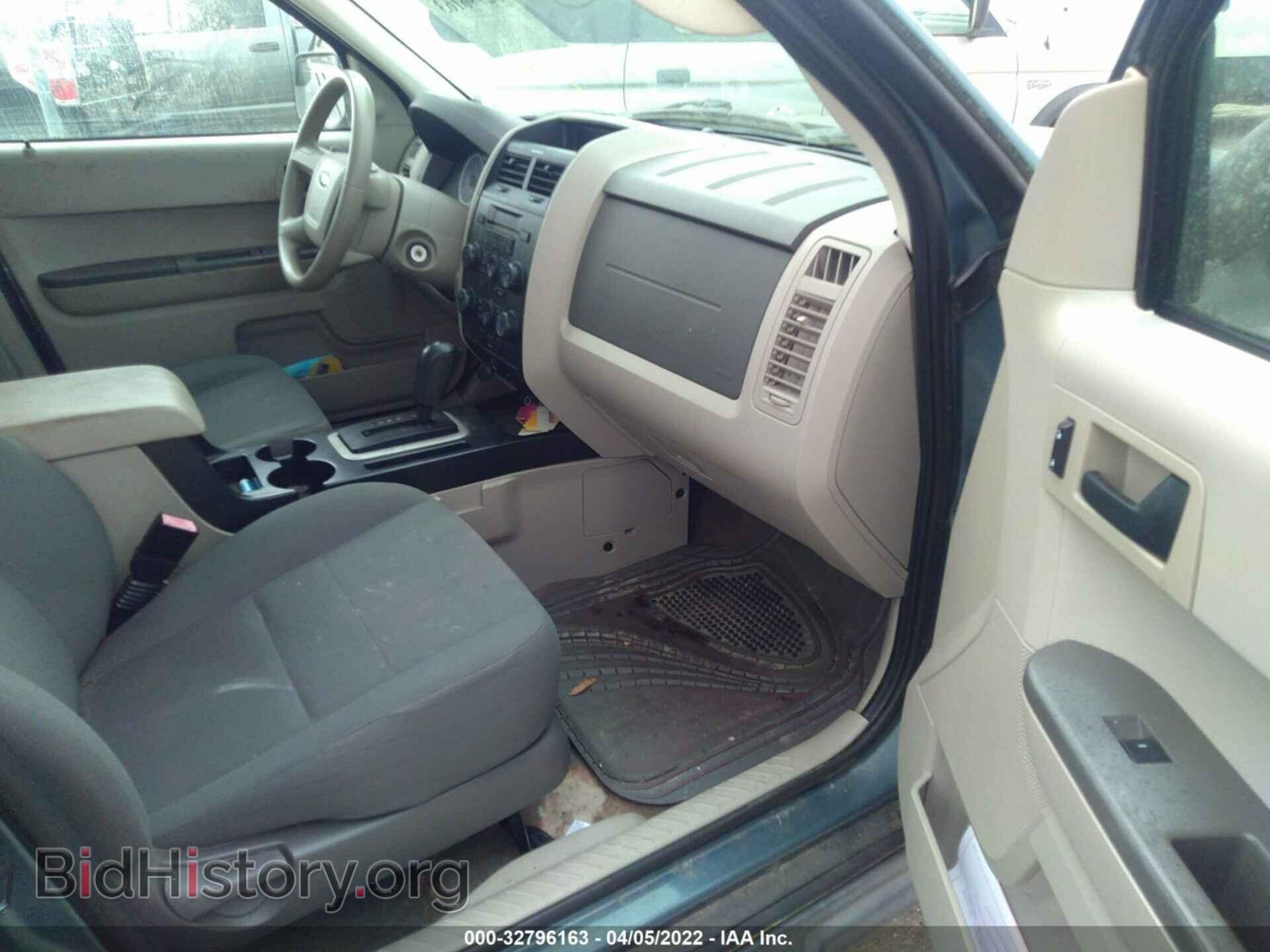 2010 FORD ESCAPE - VIN: 1FMCU0C7XAKD34368 - Фото 5