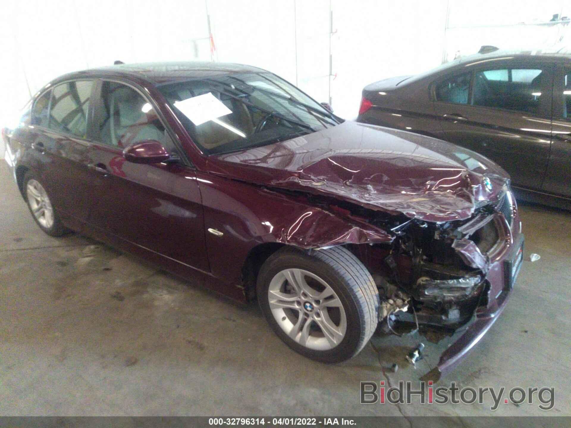 Photo WBAVC53578FZ83654 - BMW 3 SERIES 2008