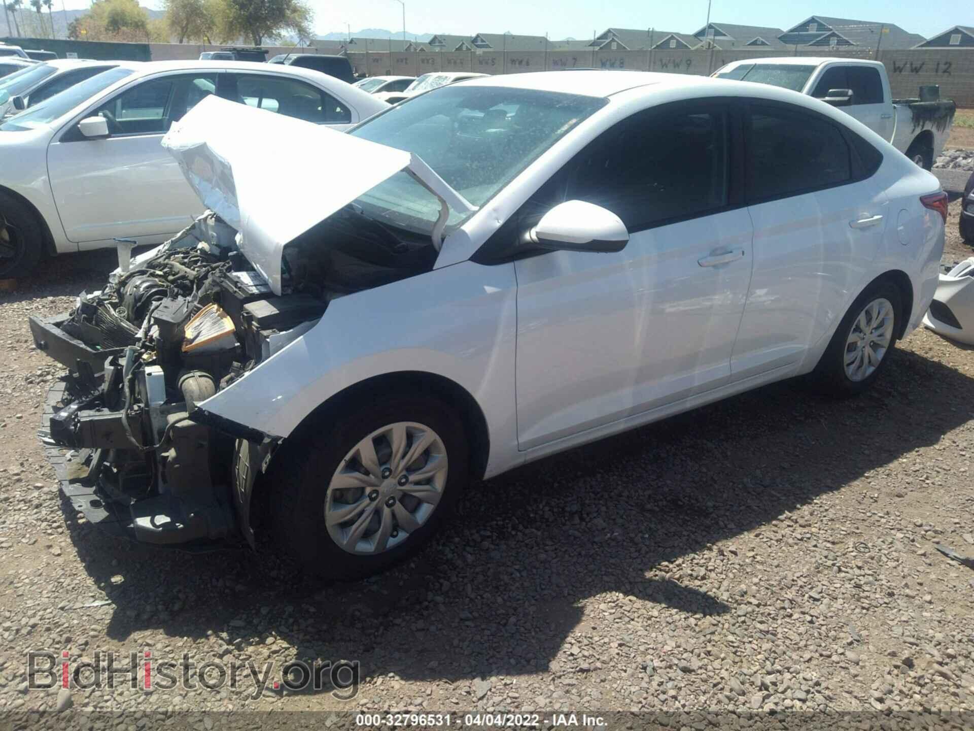 2019 HYUNDAI ACCENT - VIN: 3KPC24A38KE069973 - Фото 2