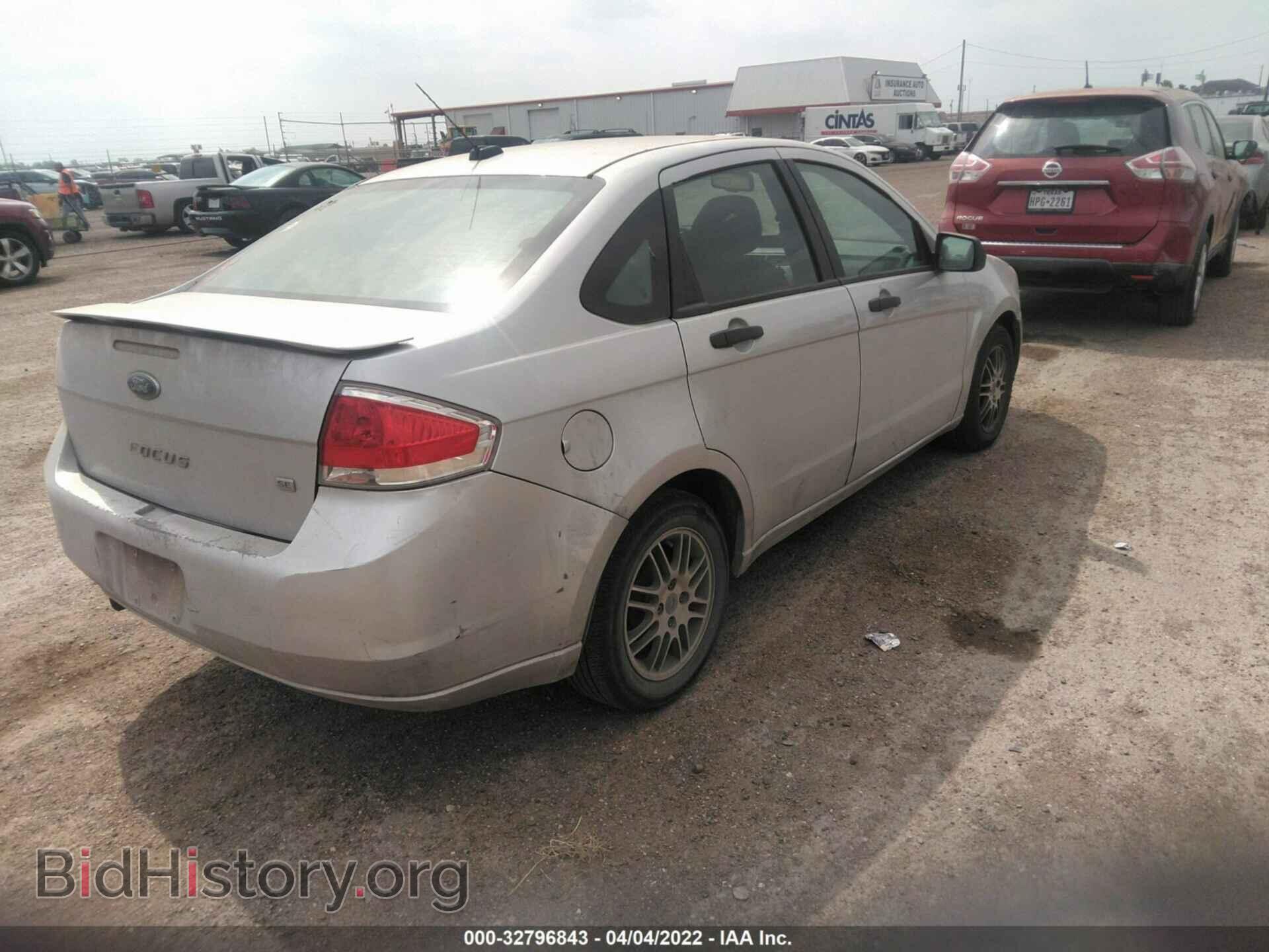 2011 FORD FOCUS - VIN: 1FAHP3FN9BW126799 - Фото 4