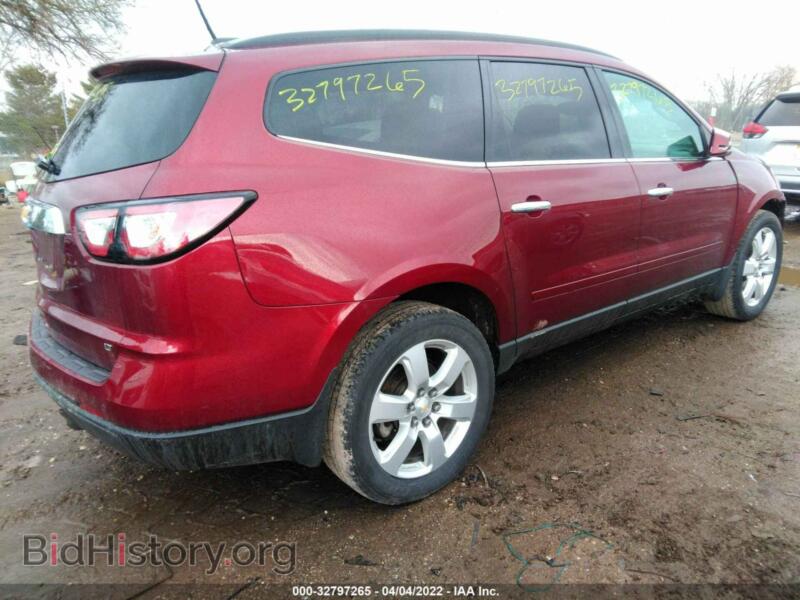 2017 Chevrolet TRAVERSE (VIN 1GNKVGKD6HJ320651) — photo 4 of 11