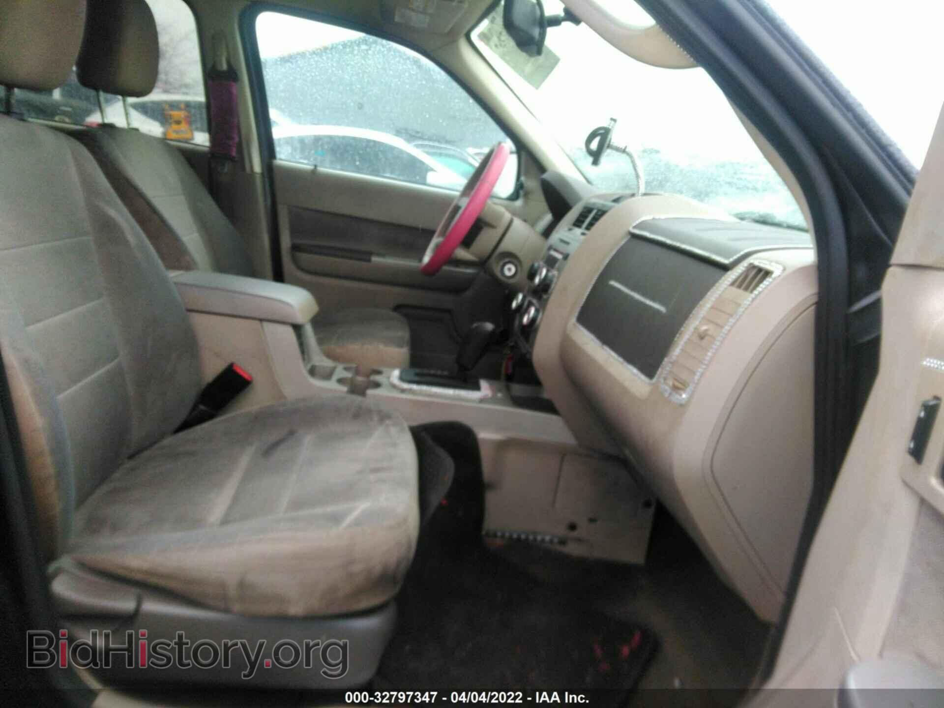 2011 FORD ESCAPE - VIN: 1FMCU0DG8BKB96572 - Фото 5