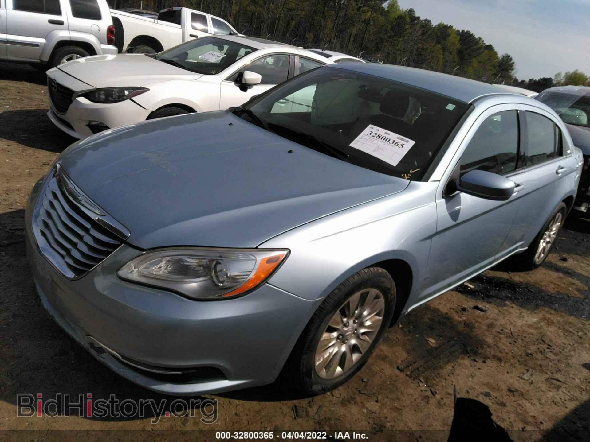 2012 CHRYSLER 200 - VIN: 1C3CCBAB3CN229350 - Фото 2