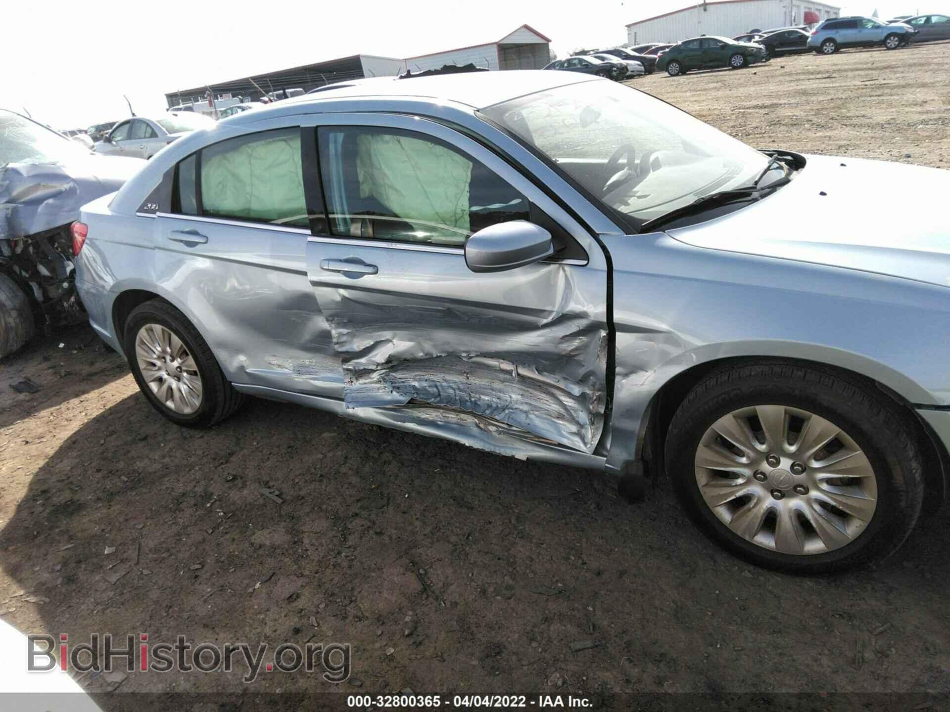 2012 CHRYSLER 200 - VIN: 1C3CCBAB3CN229350 - Фото 6