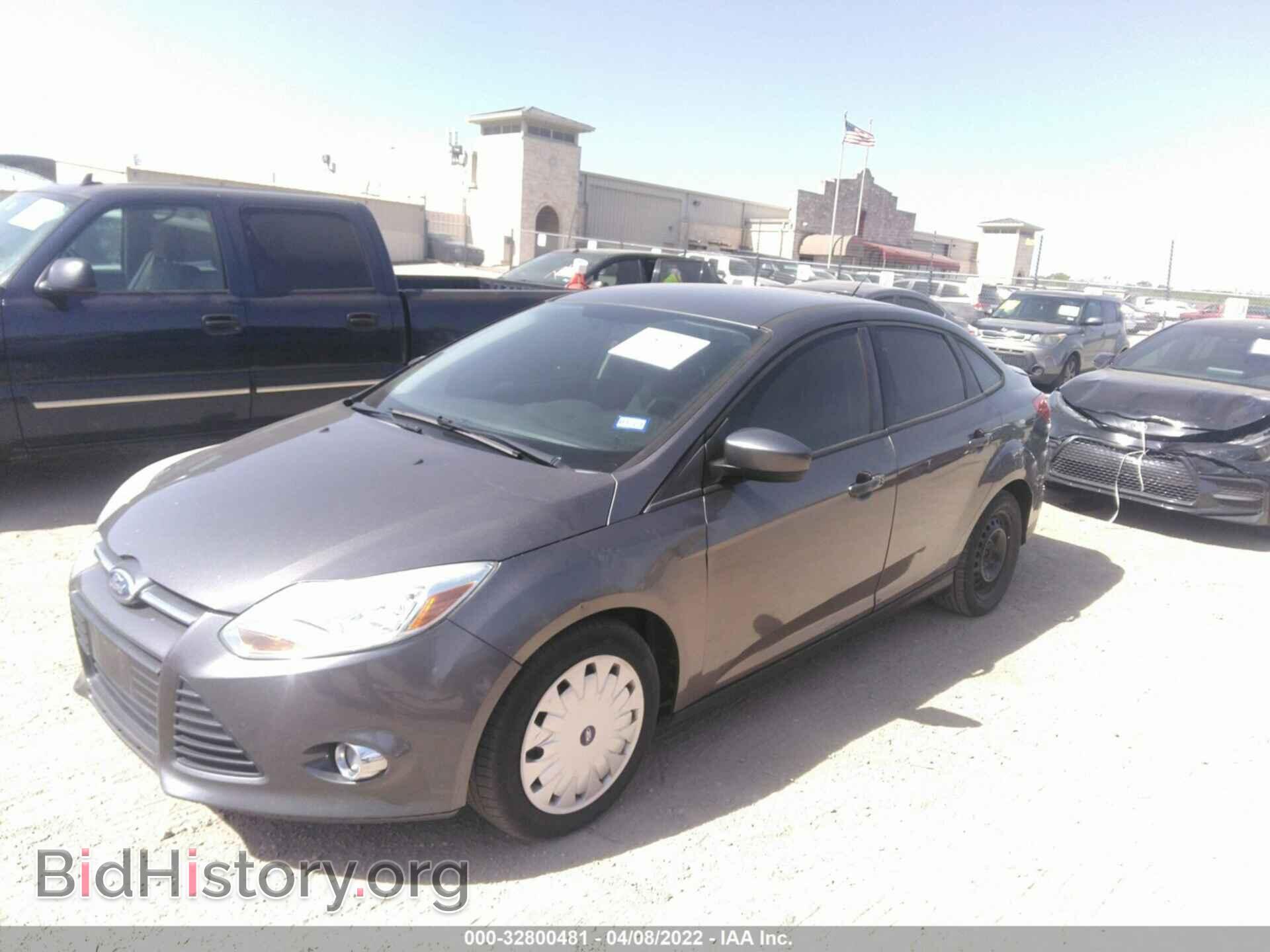 2012 FORD FOCUS - VIN: 1FAHP3F22CL235095 - Photo 2