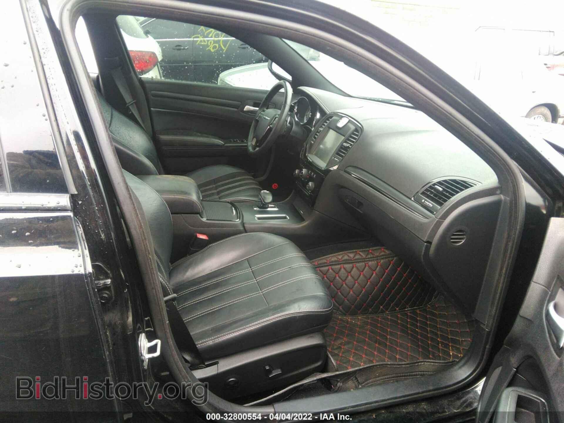 2014 CHRYSLER 300 - VIN: 2C3CCAGG2EH222561 - Фото 5