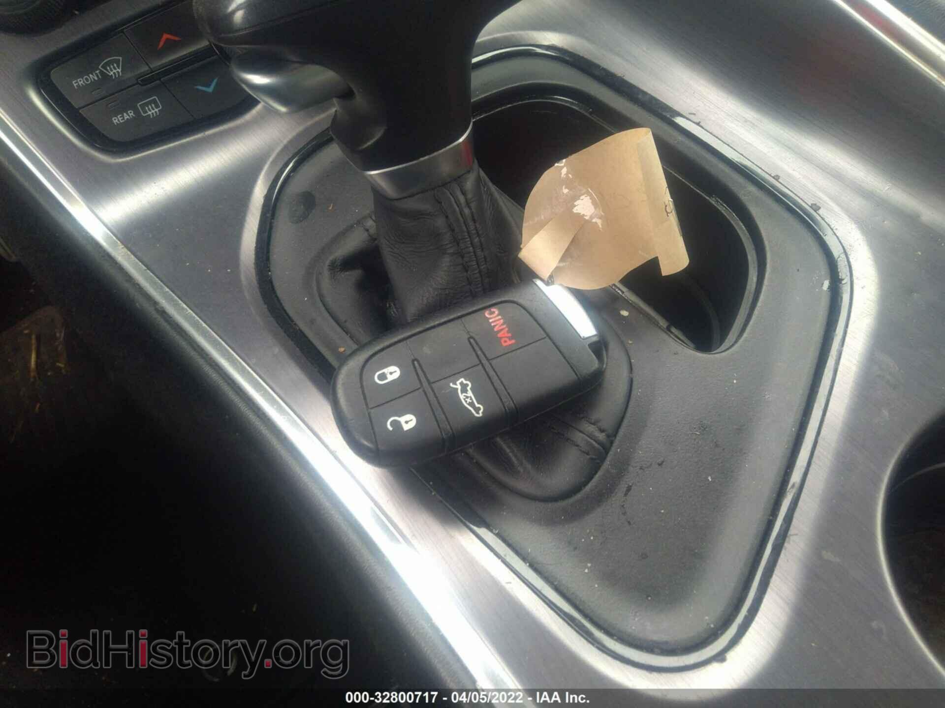 2018 DODGE CHALLENGER - VIN: 2C3CDZBTXJH246200 - Фото 11