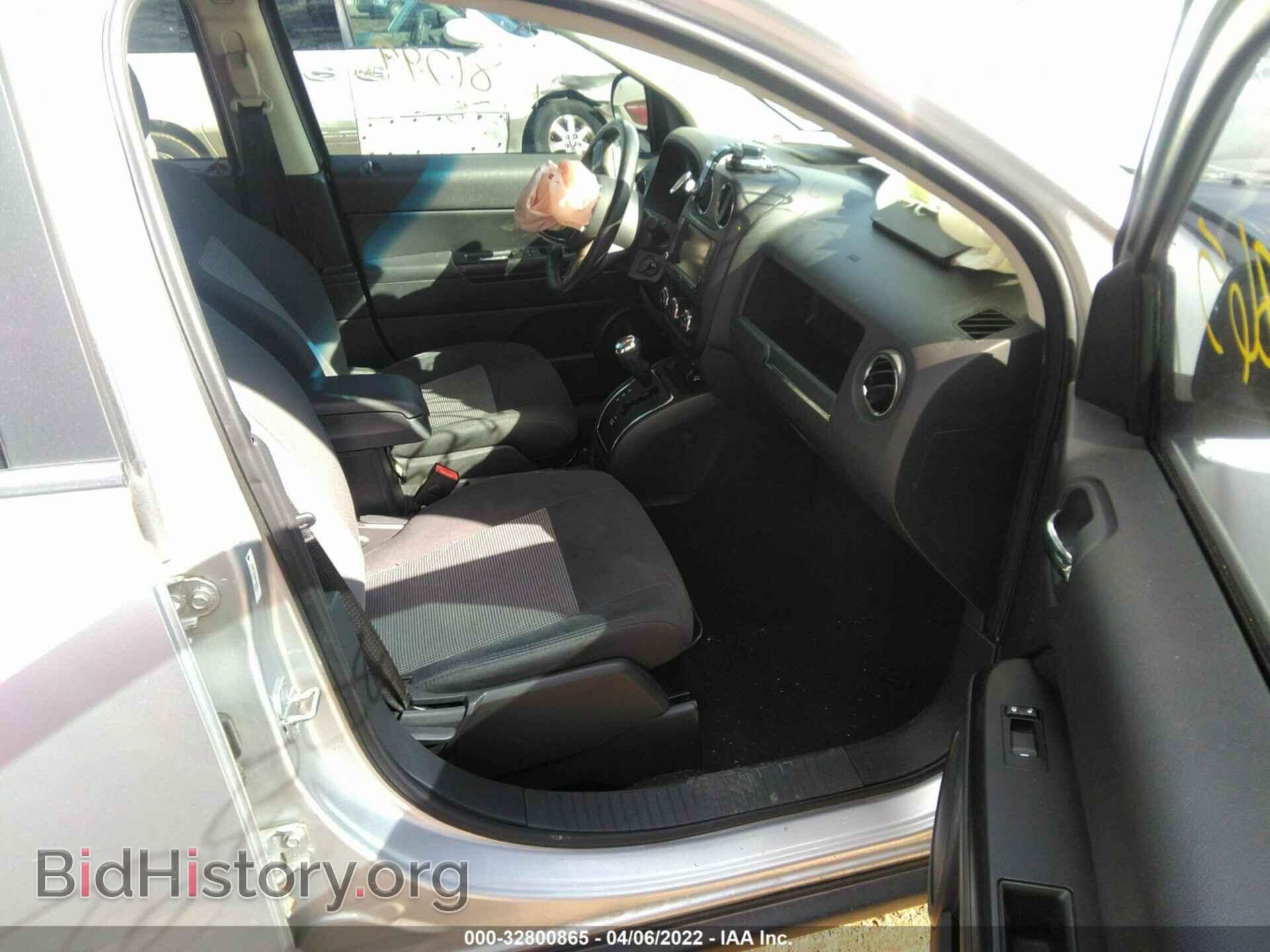 2011 JEEP COMPASS - VIN: 1J4NF1FB5BD136522 - Фото 5