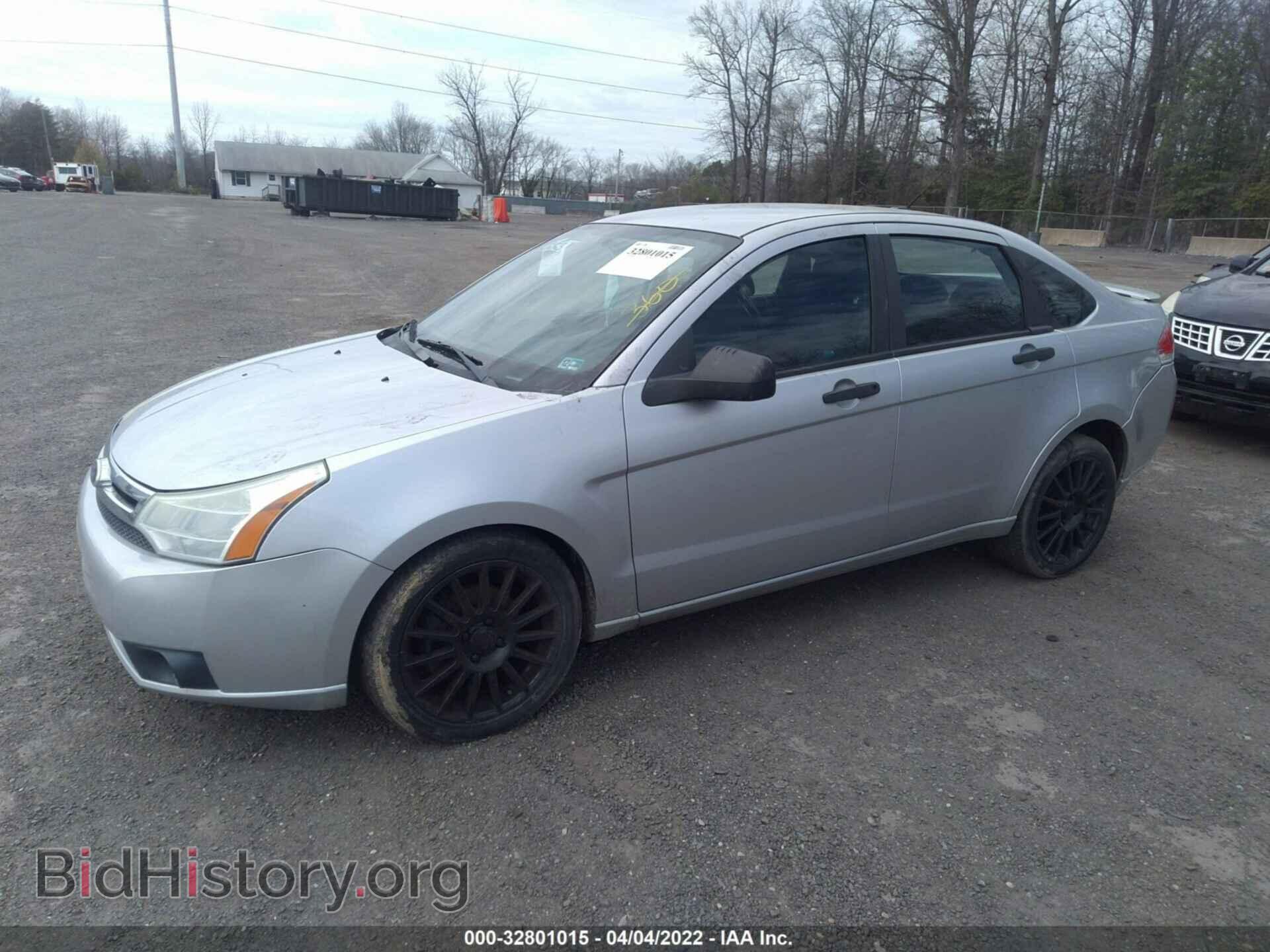 2011 FORD FOCUS - VIN: 1FAHP3FN5BW119056 - Фото 2