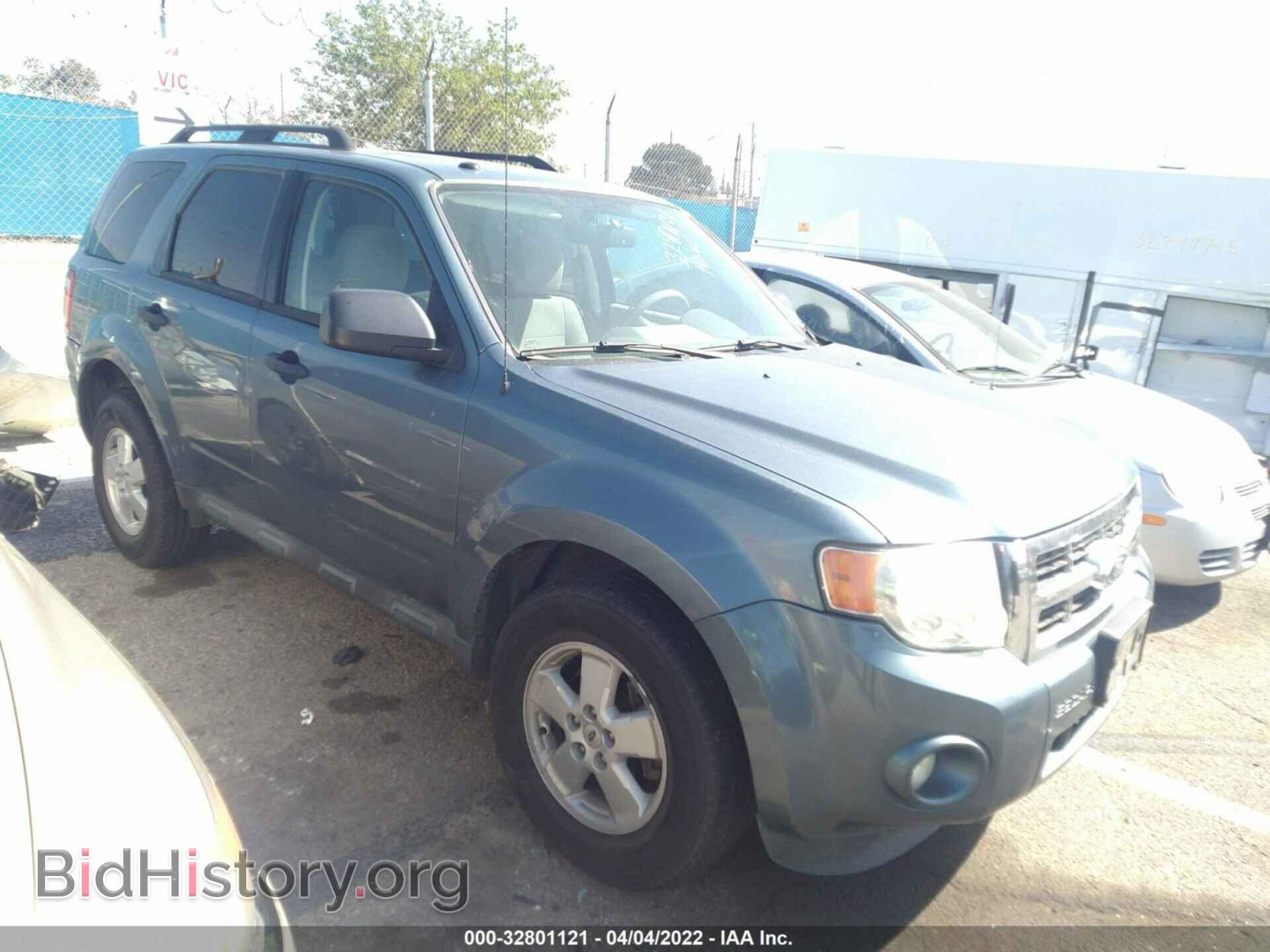Фотография 1FMCU0DG2CKA50363 - FORD ESCAPE 2012