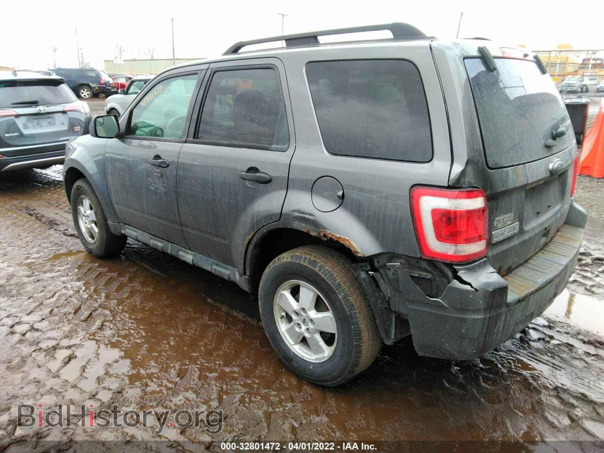 2011 FORD ESCAPE - VIN: 1FMCU0D74BKC49283 - Фото 3