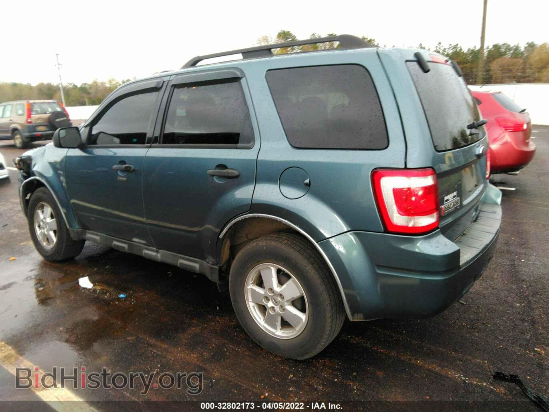 2011 FORD ESCAPE - VIN: 1FMCU9DGXBKC35280 - Фото 3