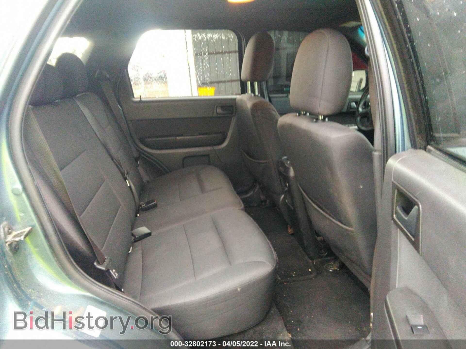 2011 FORD ESCAPE - VIN: 1FMCU9DGXBKC35280 - Фото 8