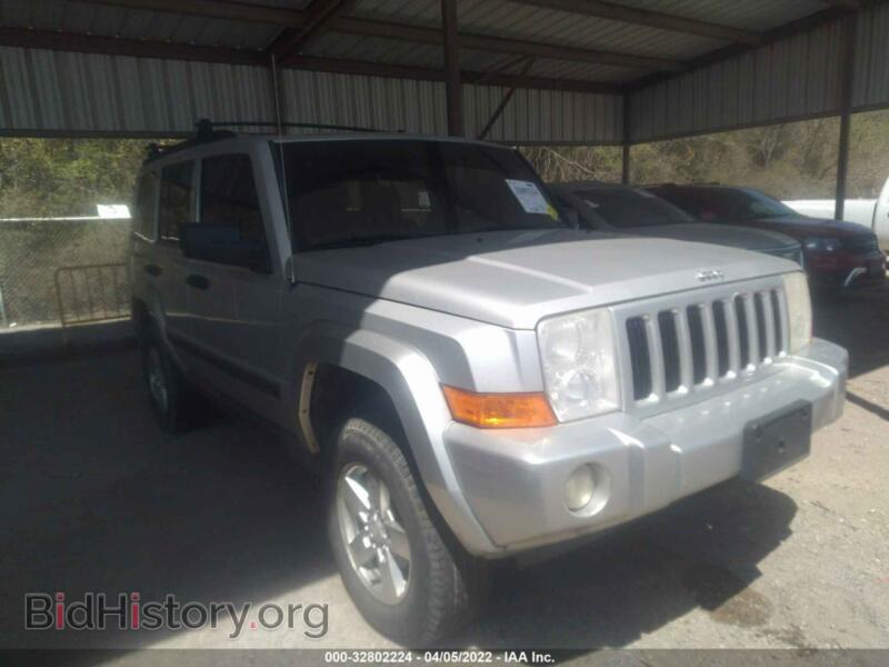 2006 Jeep COMMANDER (VIN 1J8HG48K66C175347) — photo 1 of 11, IAAI, damage: rear