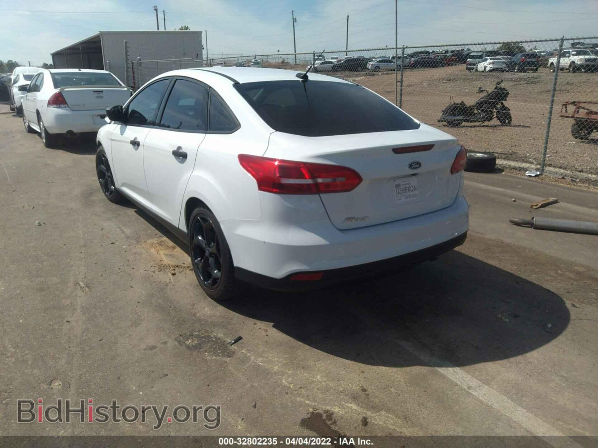 2017 FORD FOCUS - VIN: 1FADP3E22HL306108 - Фото 3