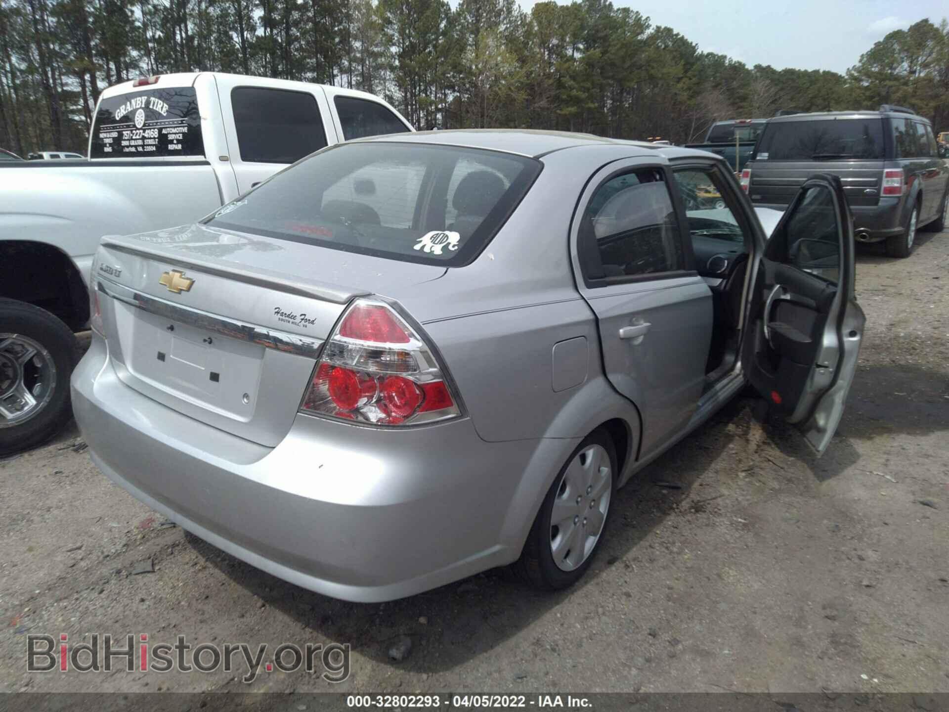 2011 CHEVROLET AVEO - VIN: KL1TG5DE2BB136219 - Фото 4