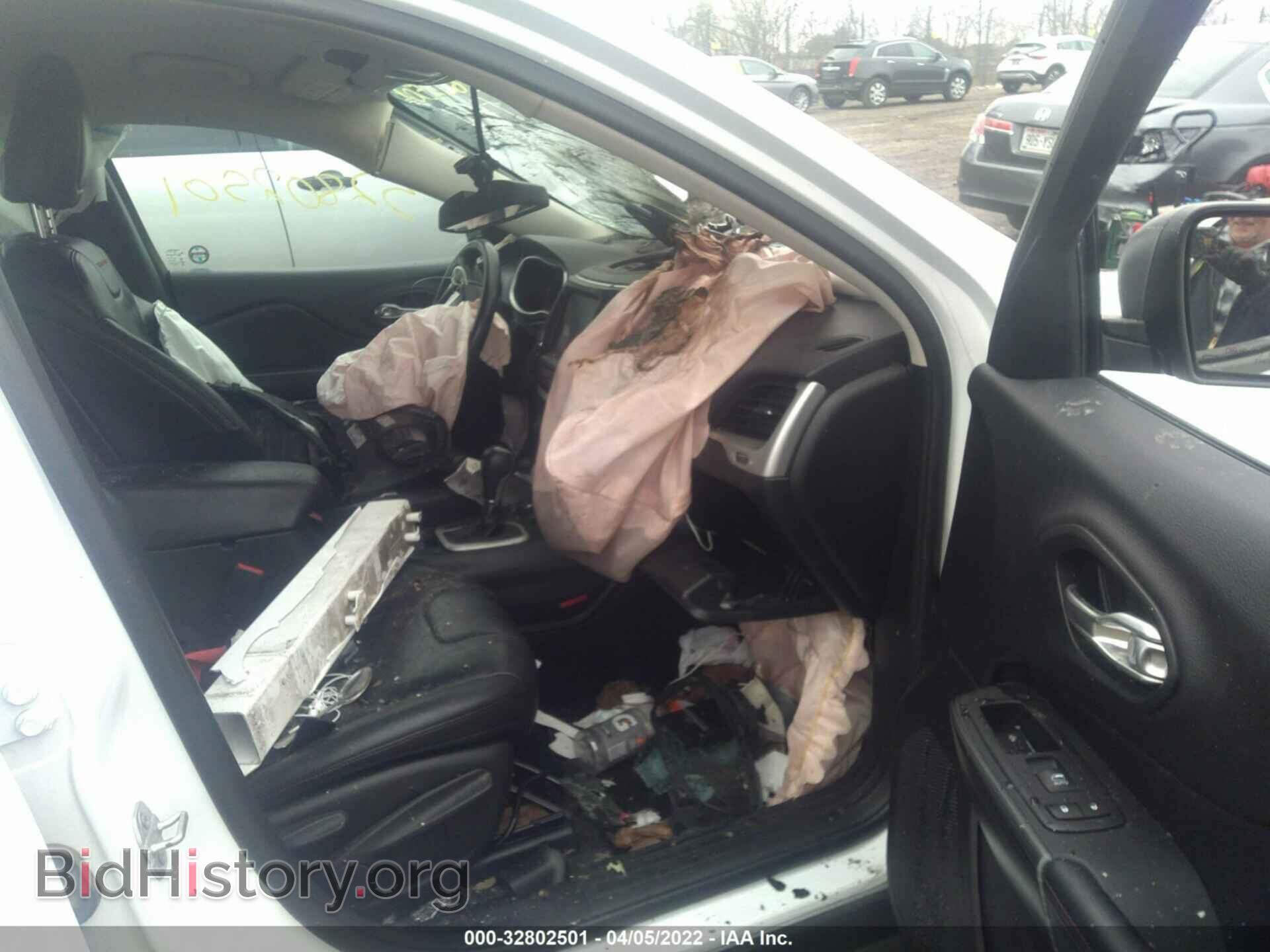2015 JEEP CHEROKEE - VIN: 1C4PJMBS9FW733414 - Фото 5