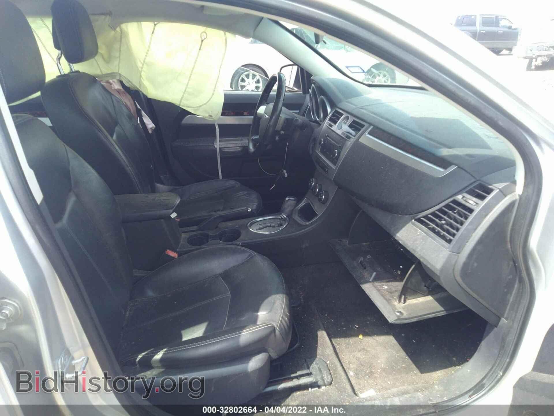 2010 CHRYSLER SEBRING - VIN: 1C3CC5FD0AN133569 - Фото 5
