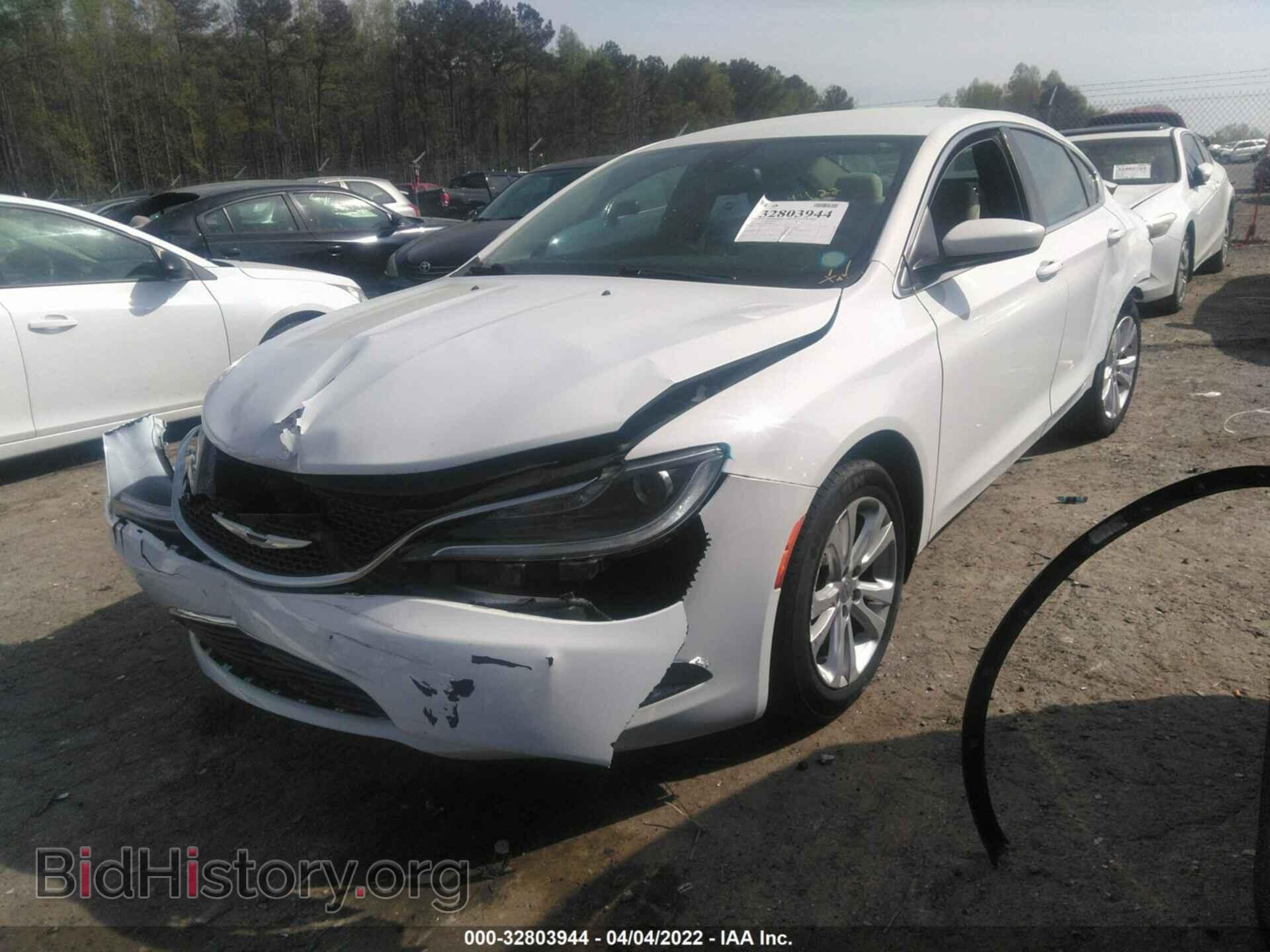 2015 CHRYSLER 200 - VIN: 1C3CCCAB5FN670259 - Фото 2