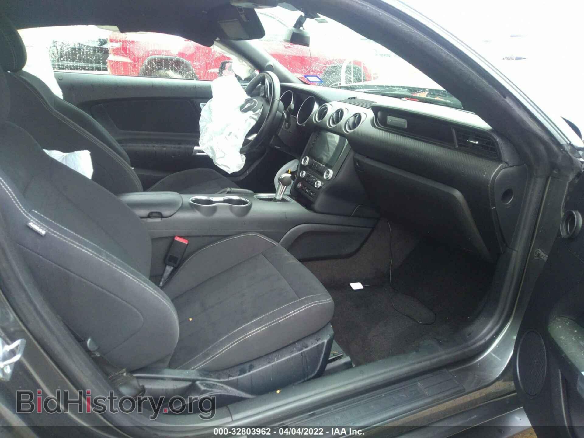2018 FORD MUSTANG - VIN: 1FA6P8TH4J5165601 - Фото 5
