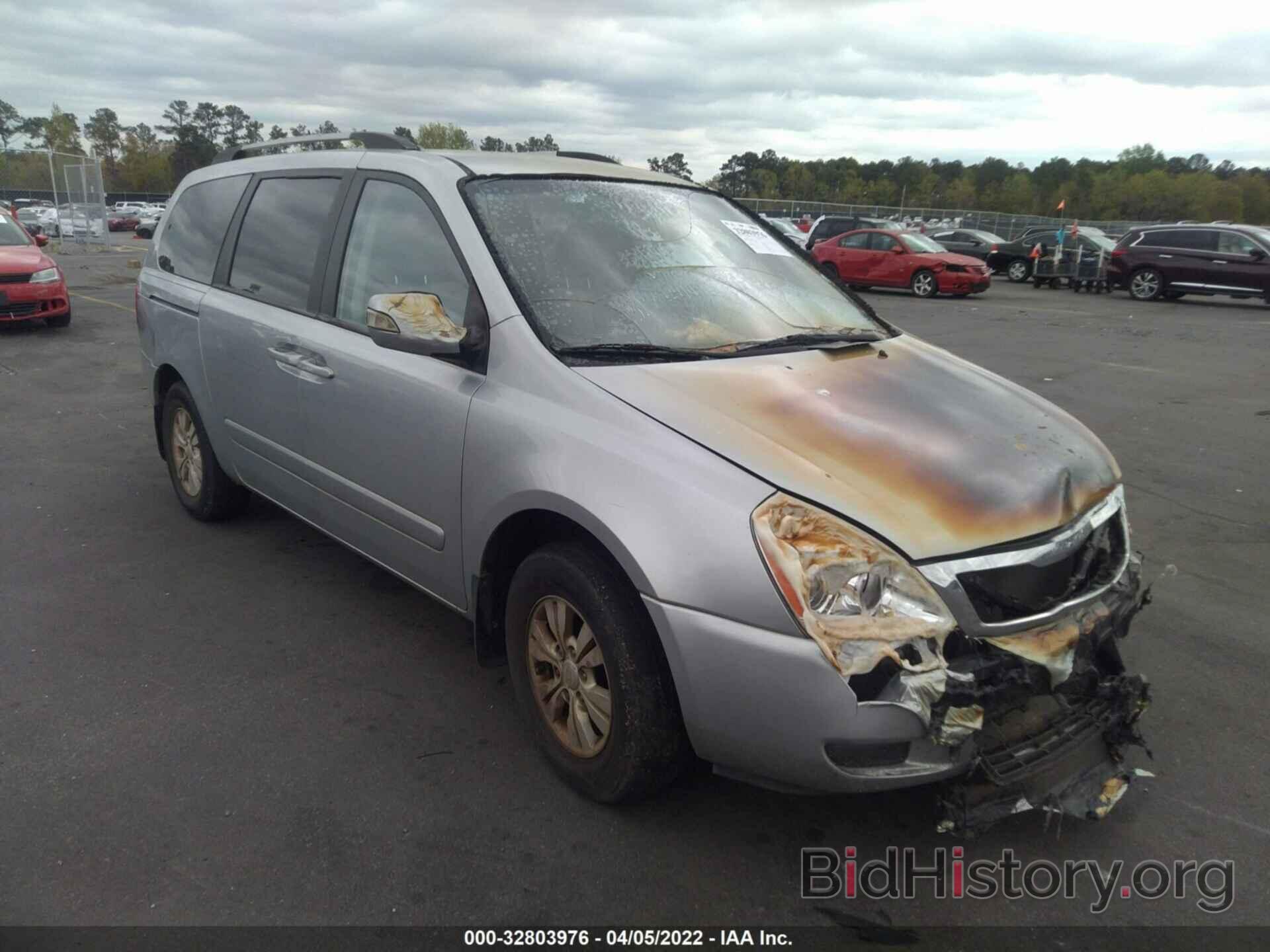 Photo KNDMG4C7XB6387105 - KIA SEDONA 2011