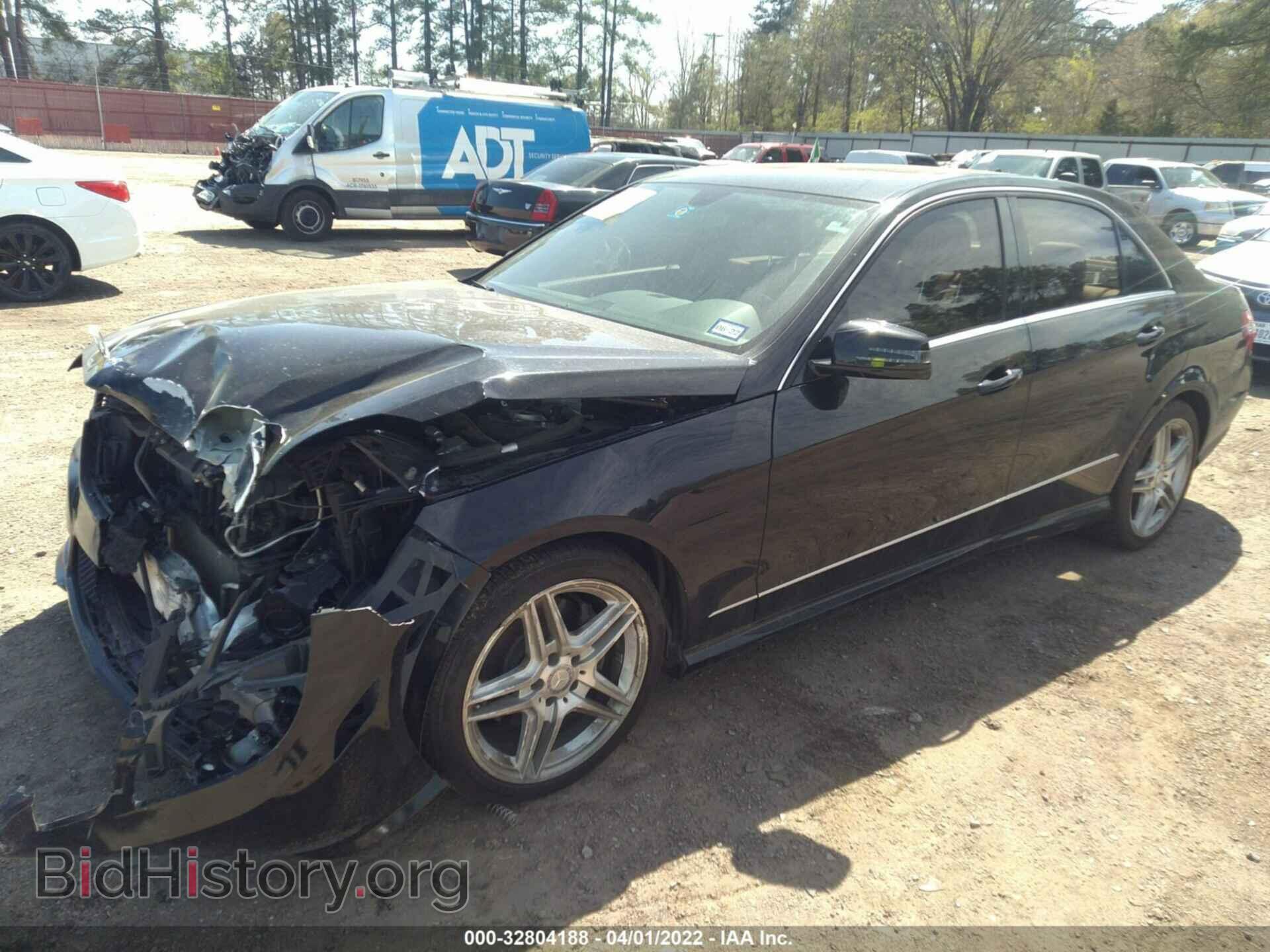 2011 MERCEDES-BENZ E-CLASS - VIN: WDDHF5GB2BA470751 - Фото 2