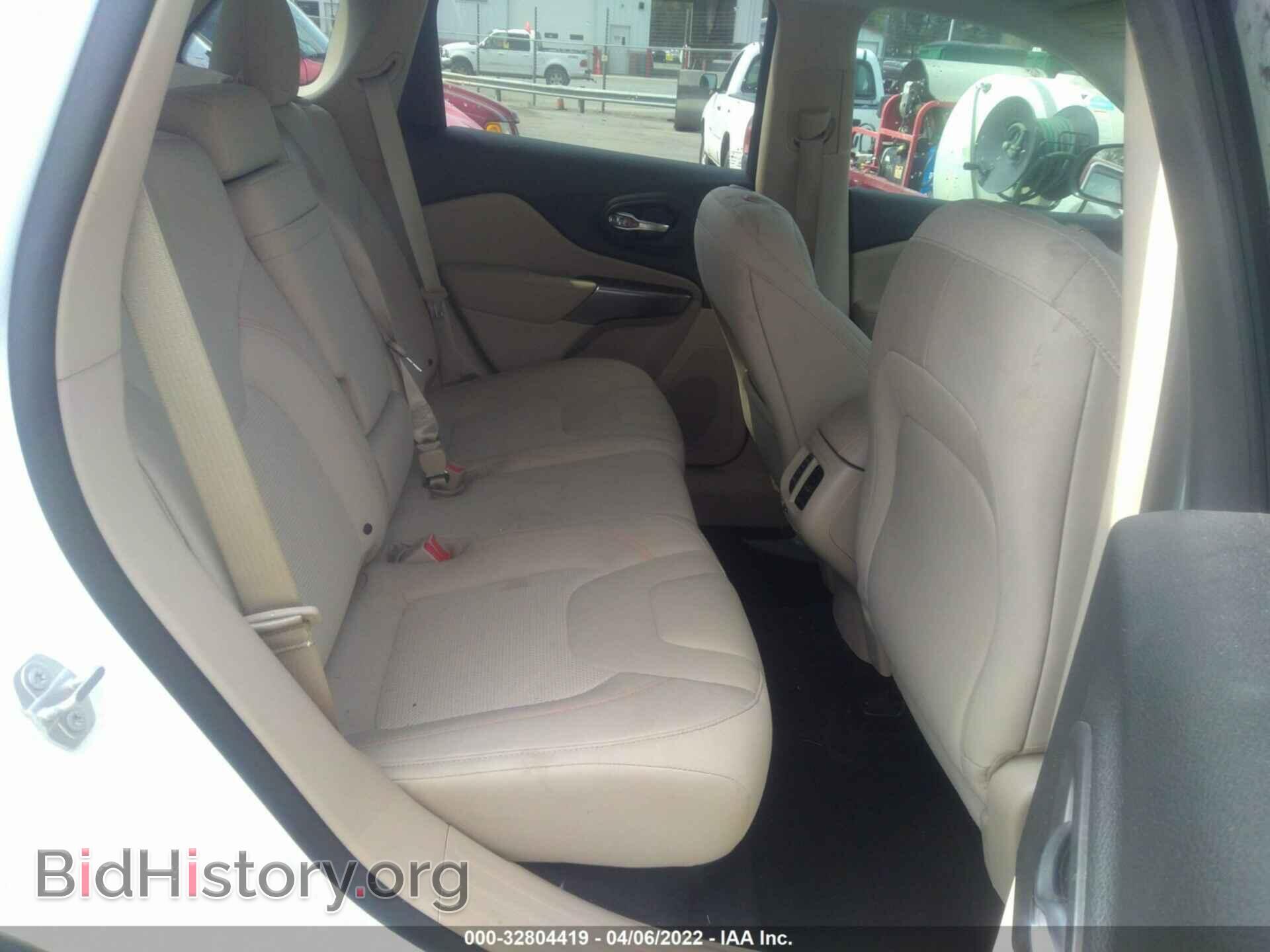 2019 JEEP CHEROKEE - VIN: 1C4PJLCX4KD286498 - Фото 8