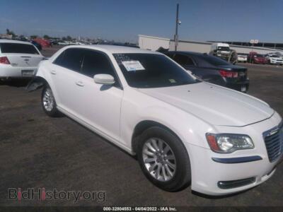 2011 Chrysler 300, белый — VIN 2C3CA4CG4BH523356, IAAI
