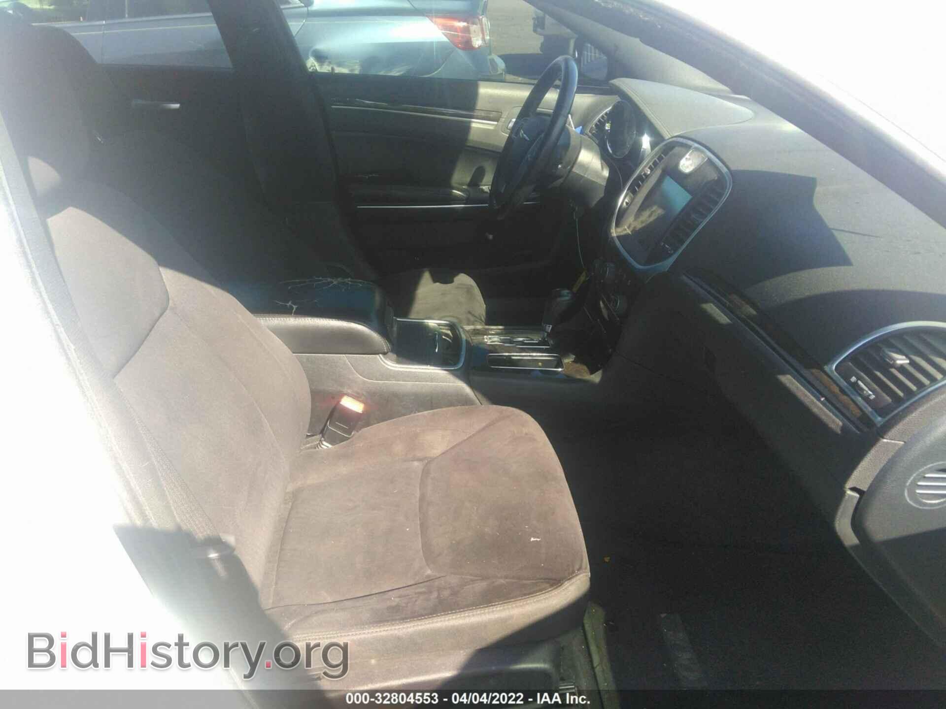 2011 CHRYSLER 300 - VIN: 2C3CA4CG4BH523356 - Фото 5