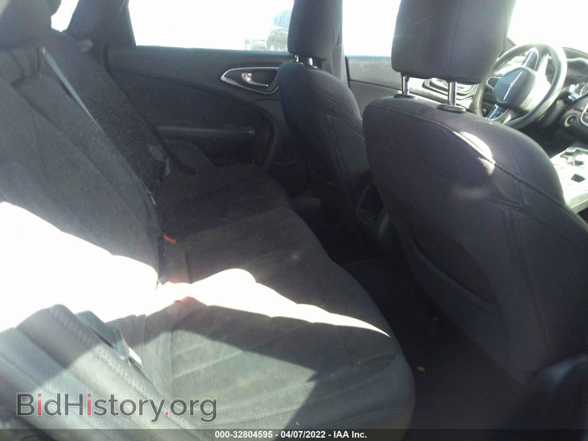 2015 CHRYSLER 200 - VIN: 1C3CCCAB0FN642000 - Фото 8