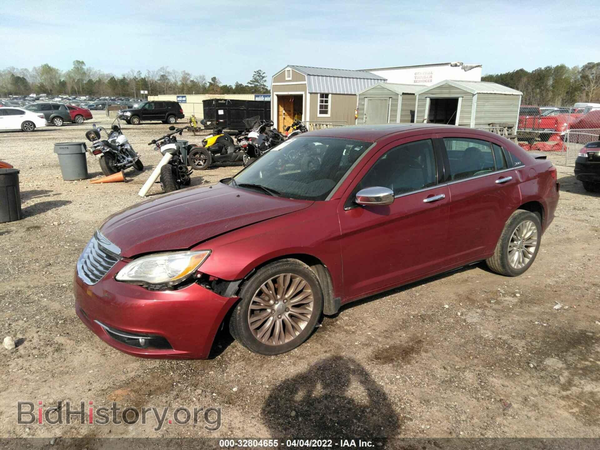 2012 CHRYSLER 200 - VIN: 1C3CCBCG2CN106437 - Фото 2