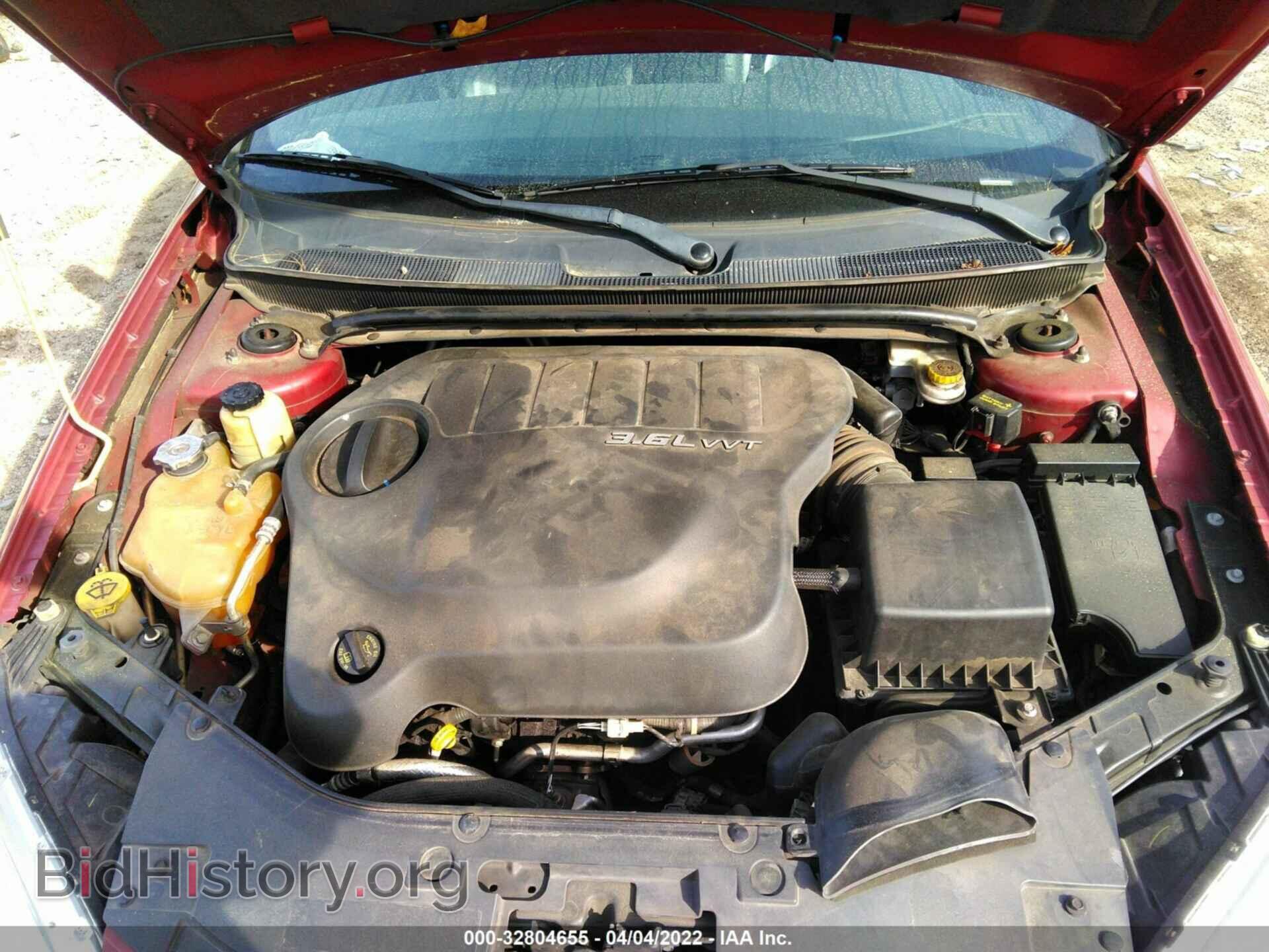 2012 CHRYSLER 200 - VIN: 1C3CCBCG2CN106437 - Фото 10