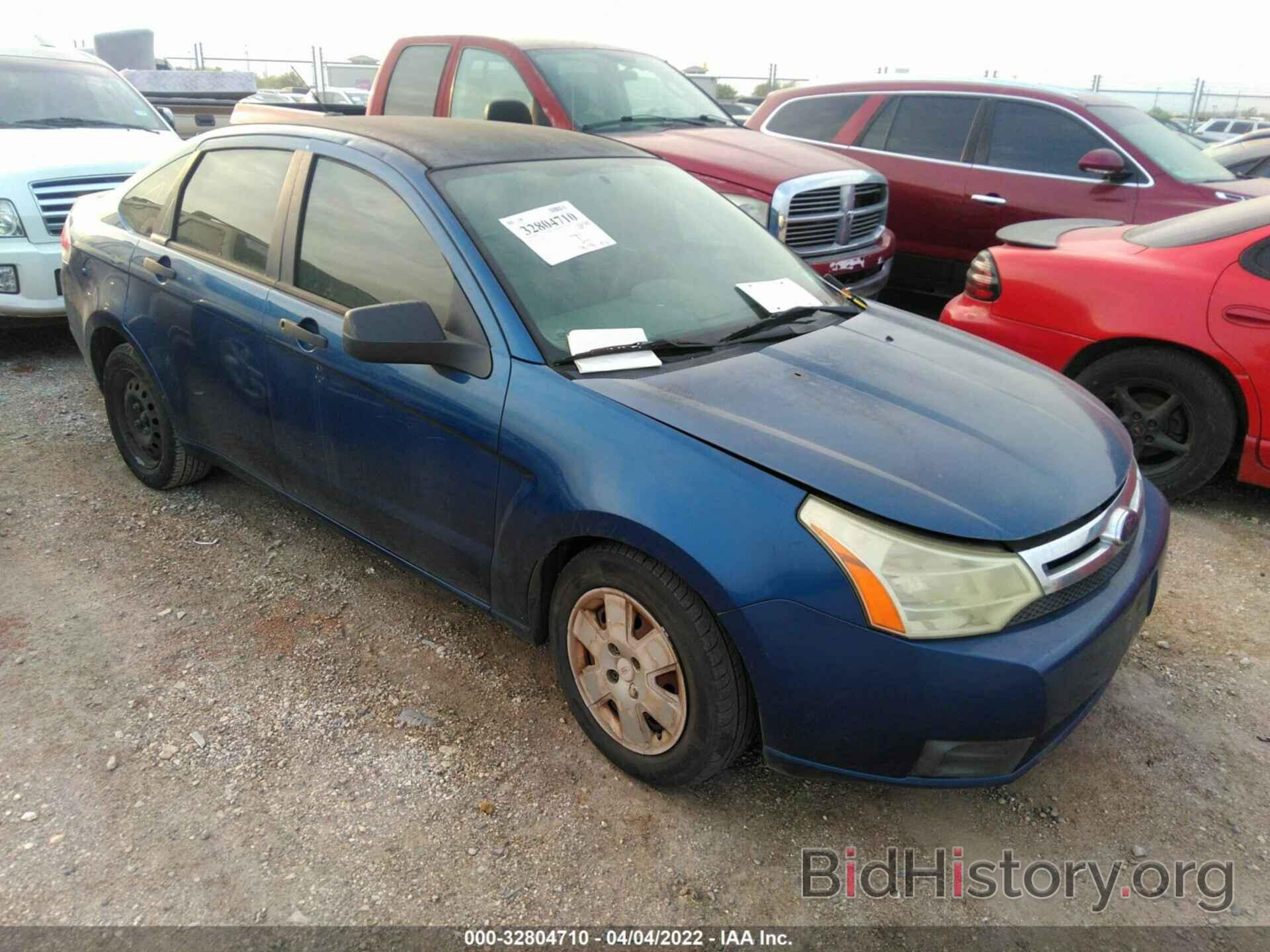 Photo 1FAHP34N78W140647 - FORD FOCUS 2008