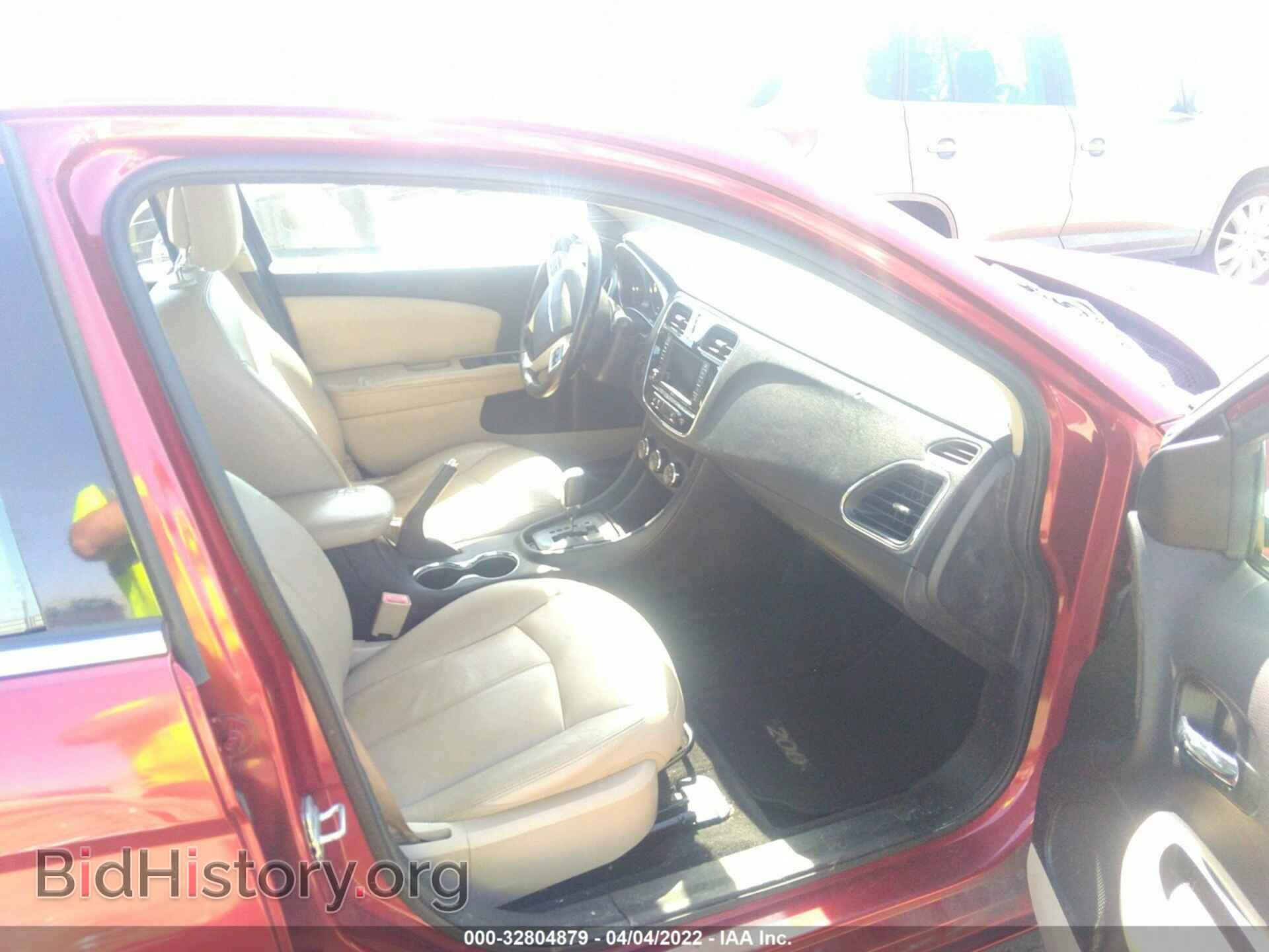 2011 CHRYSLER 200 - VIN: 1C3BC2FB3BN594310 - Фото 5