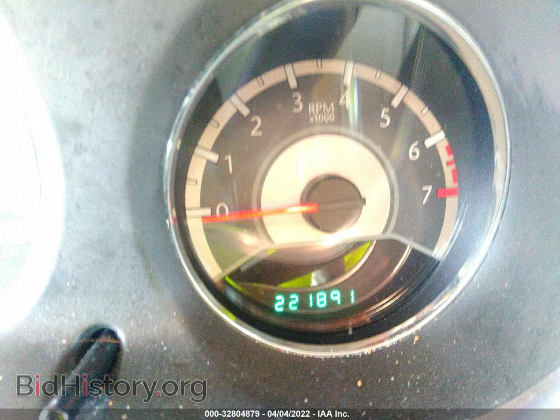 2011 CHRYSLER 200 - VIN: 1C3BC2FB3BN594310 - Фото 7