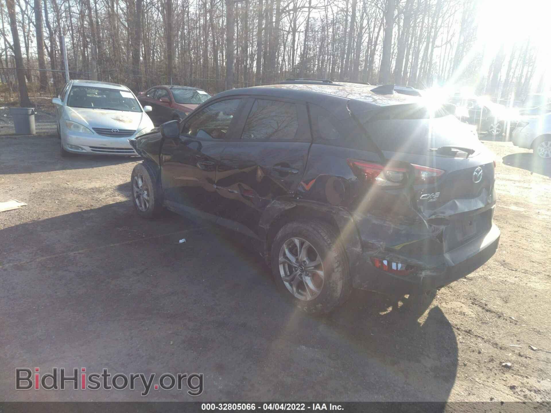 2018 MAZDA CX-3 - VIN: JM1DKFB75J1332083 - Фото 3